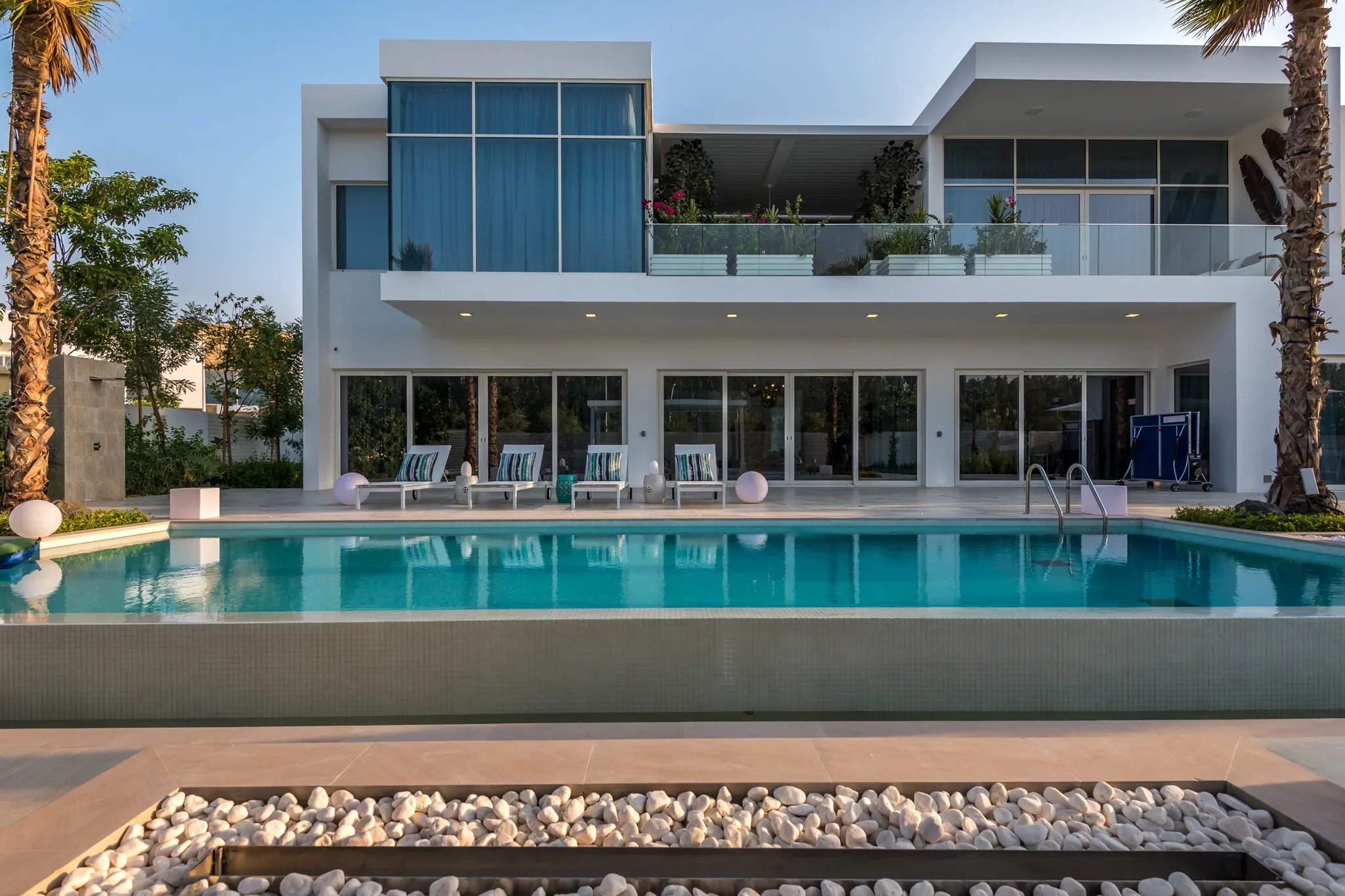 The Nest Villa améliorée de 5 chambres à Al Barari