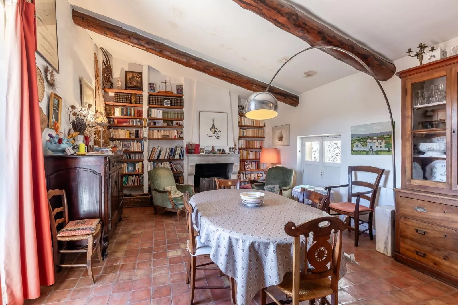 Village house with terrace in Bonnieux