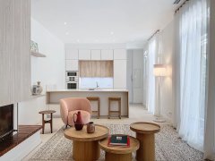 Large apartment for sale in Cannes City Center home with Patio — photo 1 of 7
