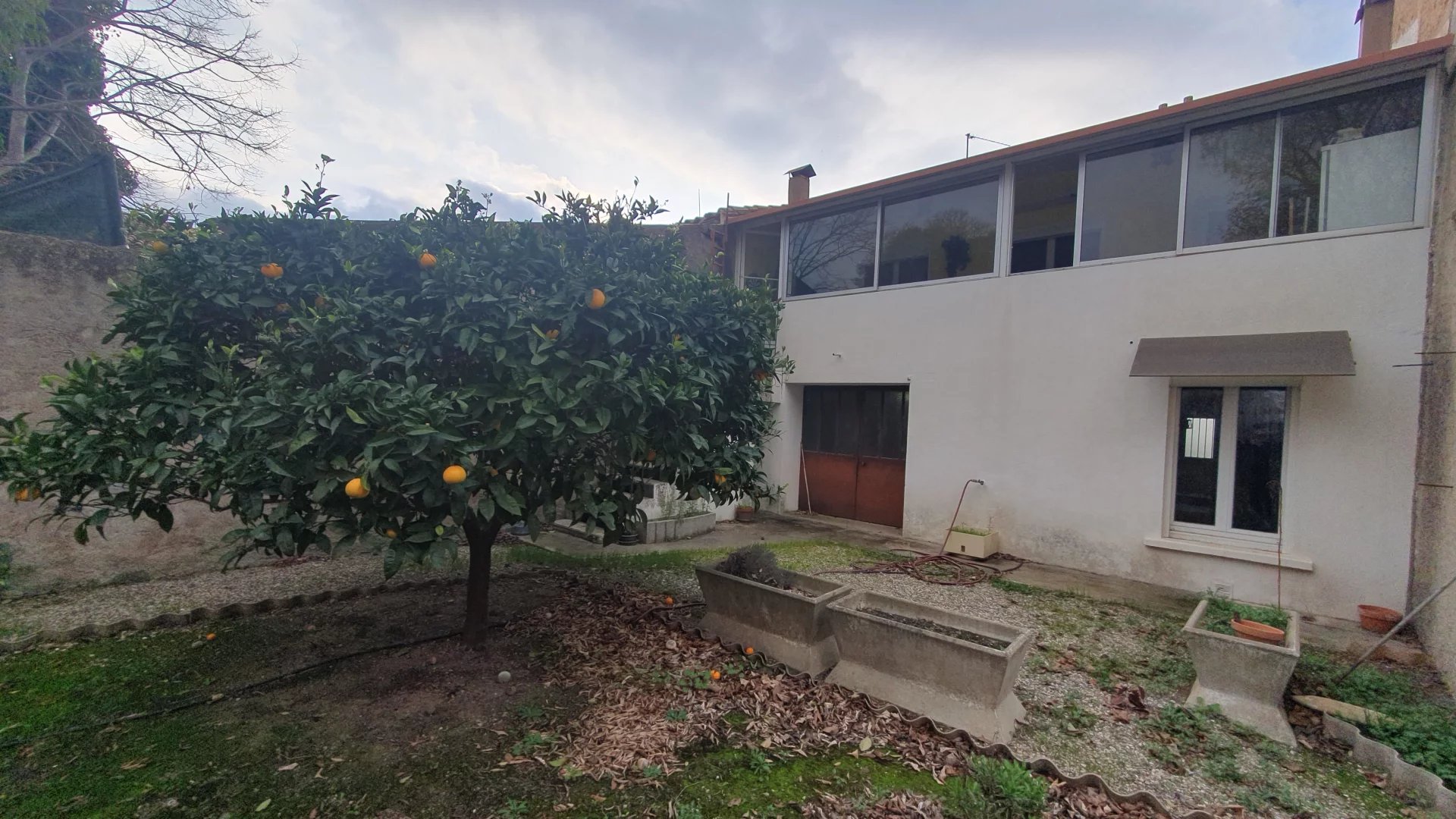 Agence immobilière de 