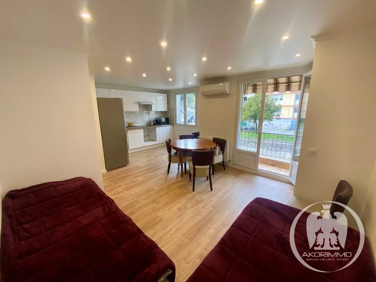 <span class='fw-semibold text-nowrap'>Appartamento</span>  - <span class='text-nowrap'>3 stanze</span>  - <span class='text-nowrap'>51.72 m²</span> - <span class='text-nowrap'> &l