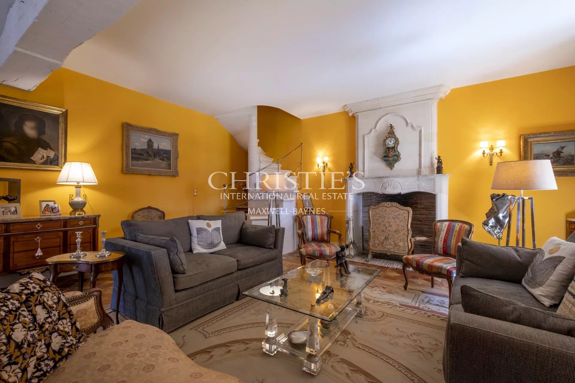 5 Bedroom Villa/Townhouse's Image 10