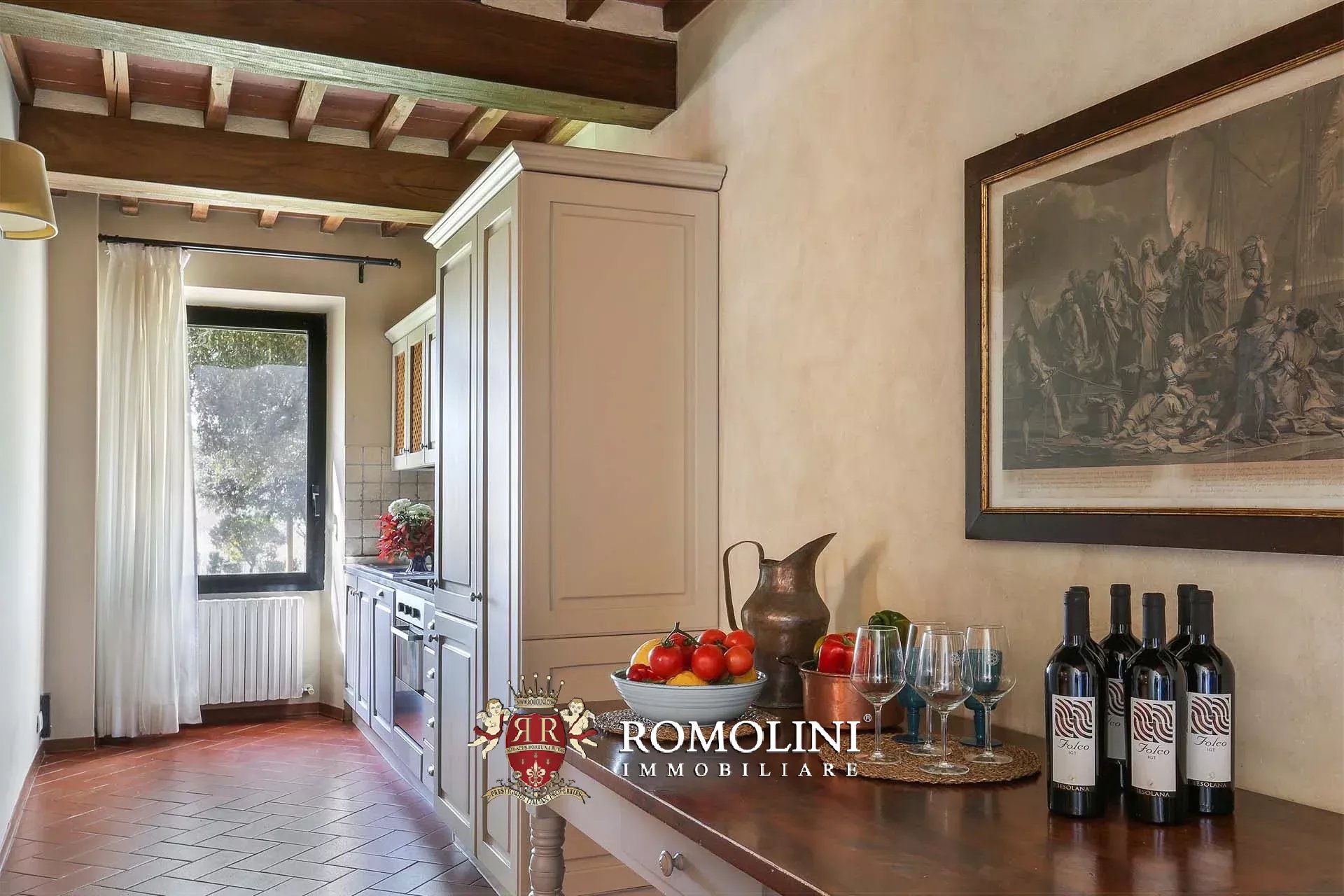 25 Bedroom Vineyard's Image 57