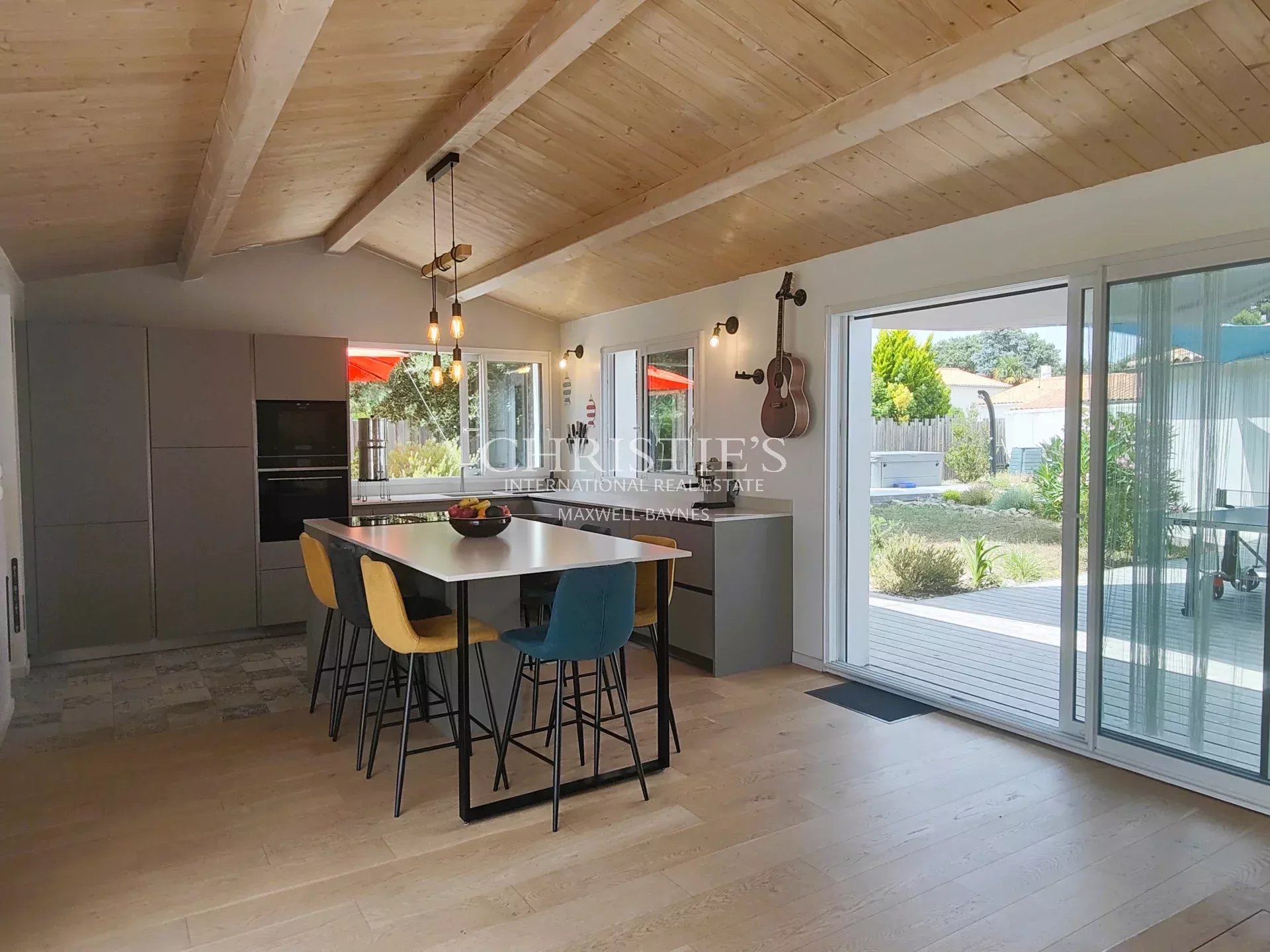 4 Bedroom Villa/Townhouse's Image 6