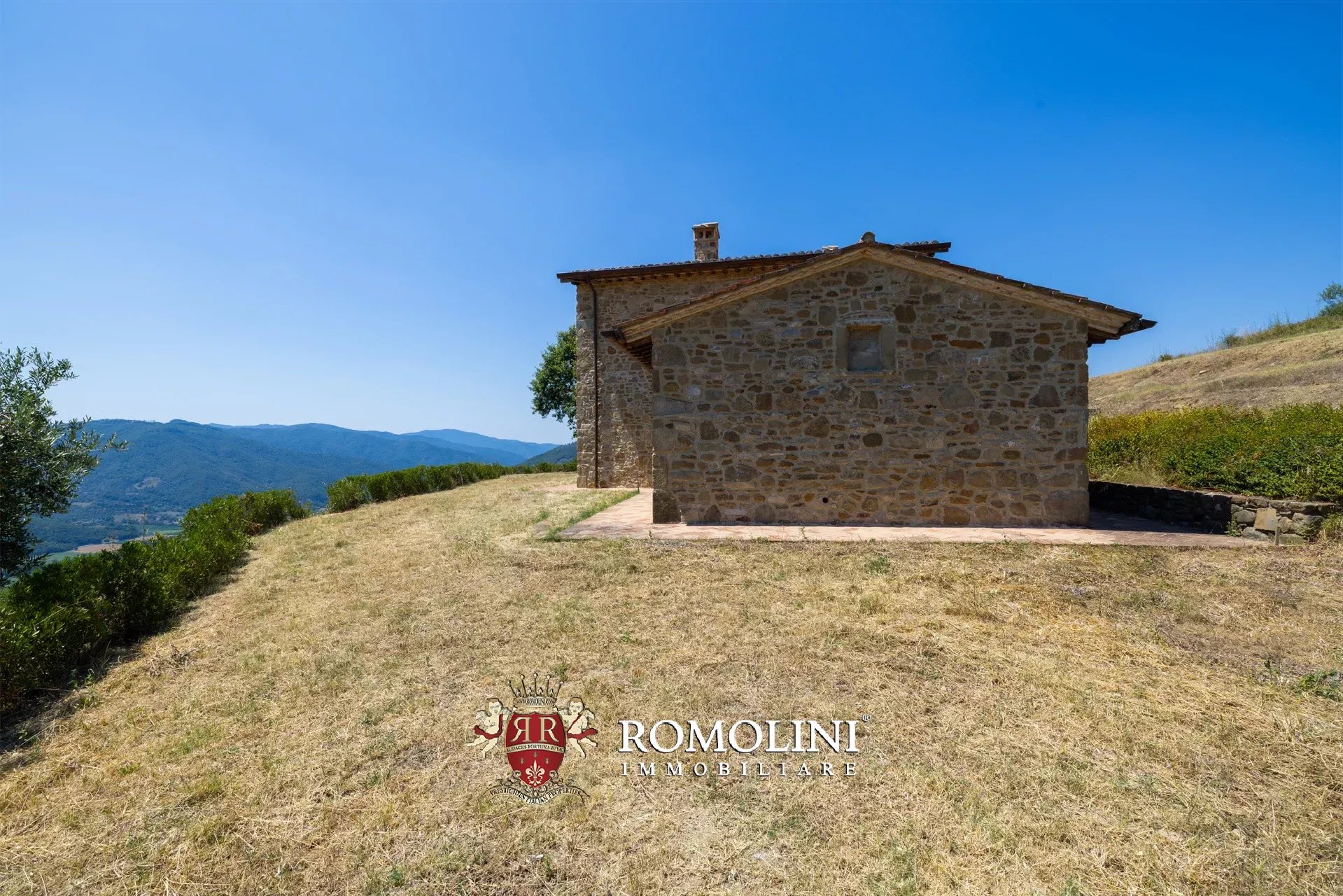 4 Bedroom Villa/Townhouse's Image 10