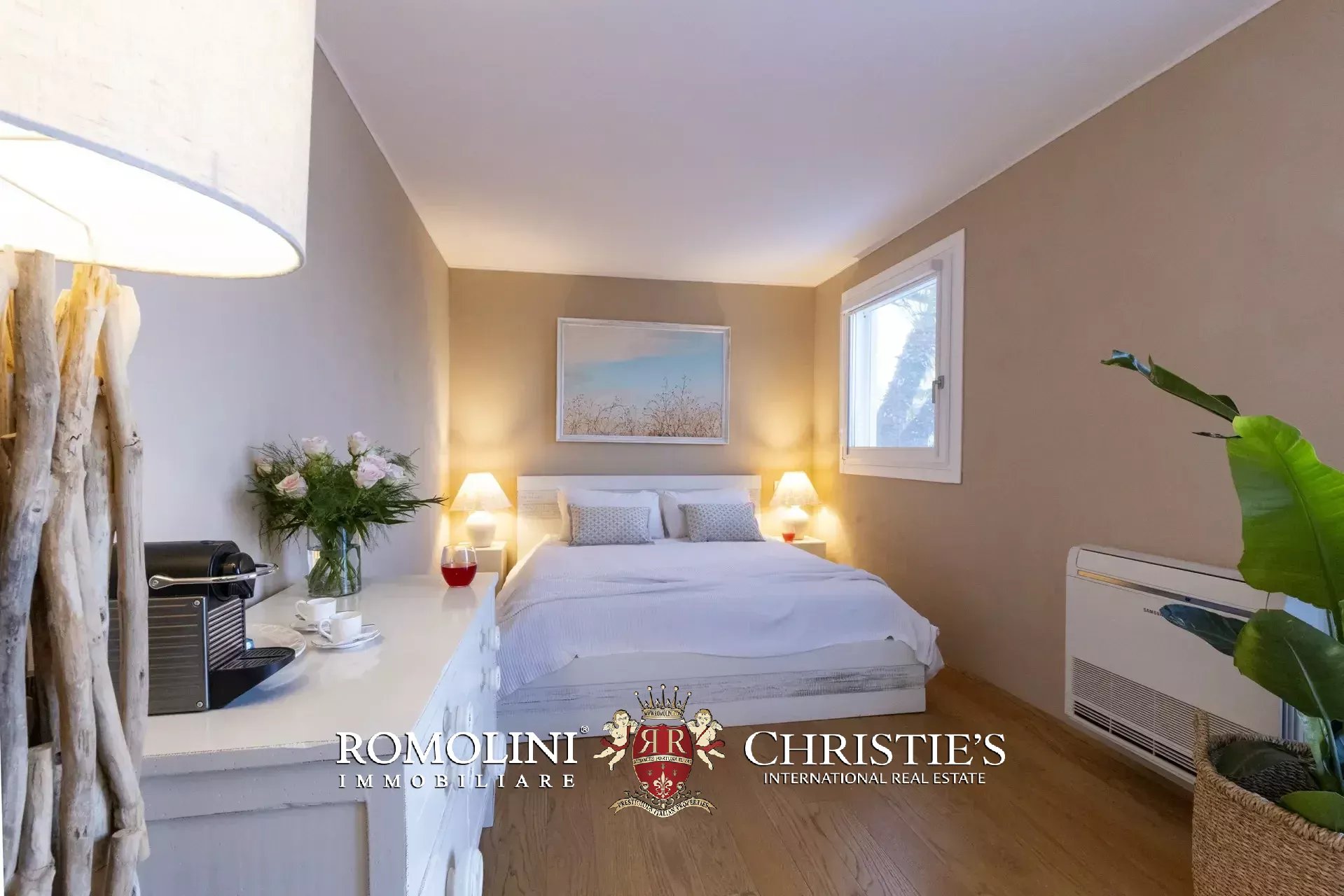 4 Bedroom Villa/Townhouse's Image 91