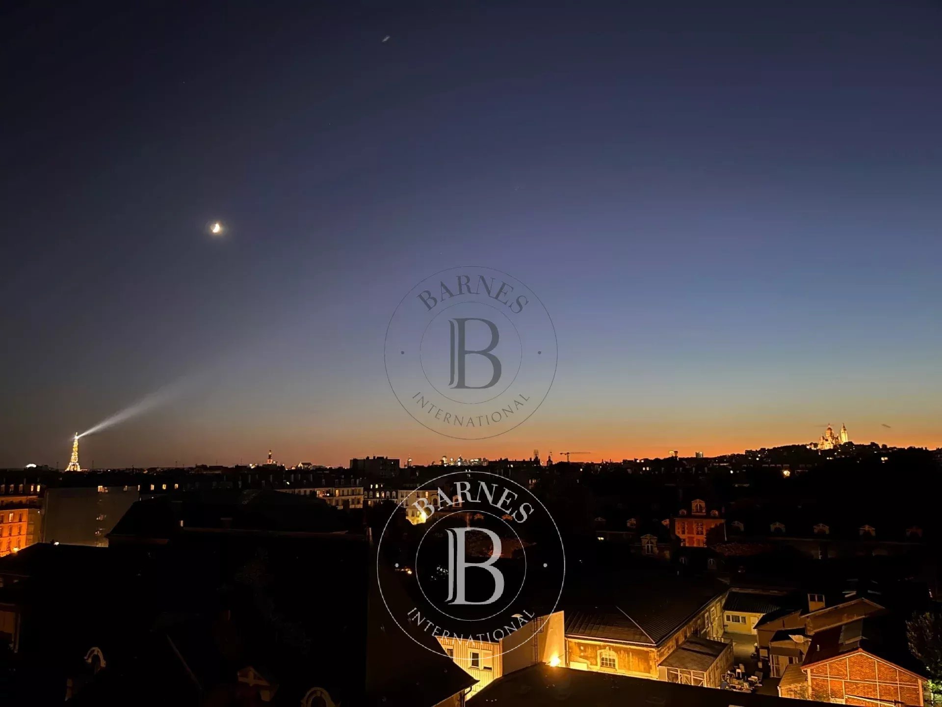 Daire Paris 10ème - picture 9