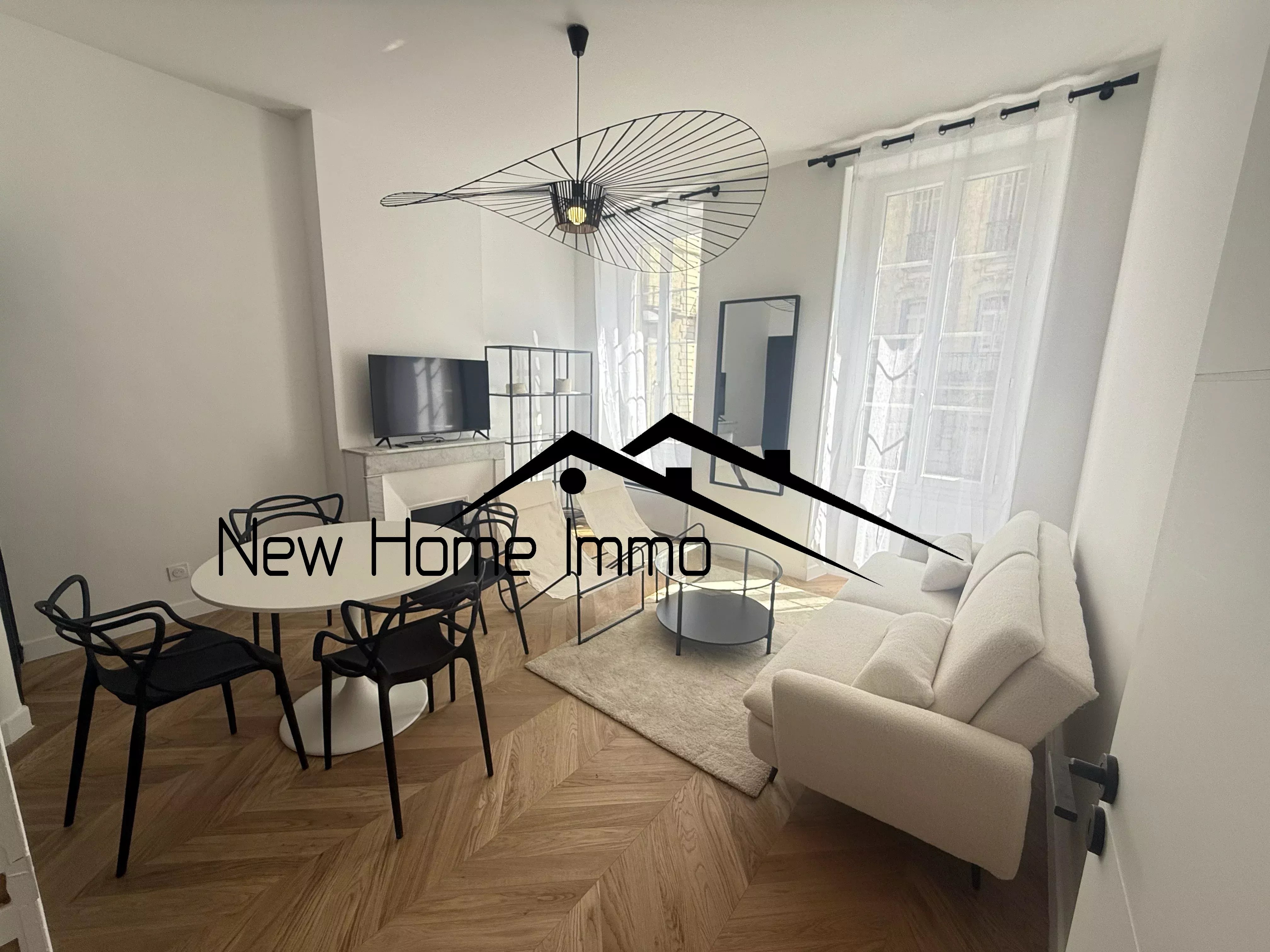 Agence immobilière de 