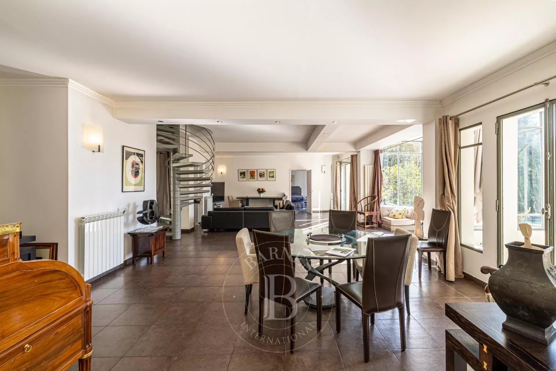 Villa Cannes - picture 17