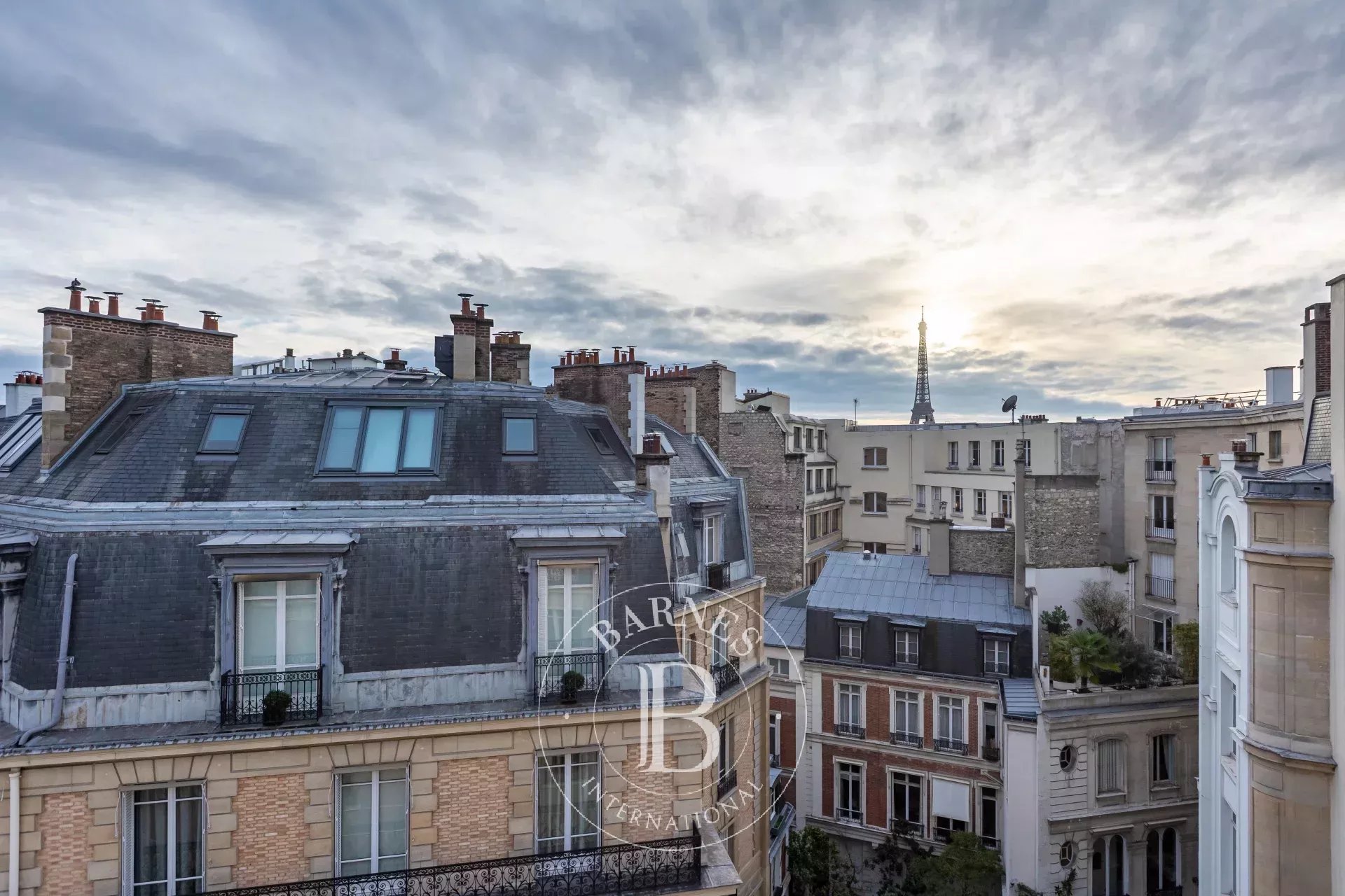 Paris  - Apartment 2 Bedrooms - picture 11
