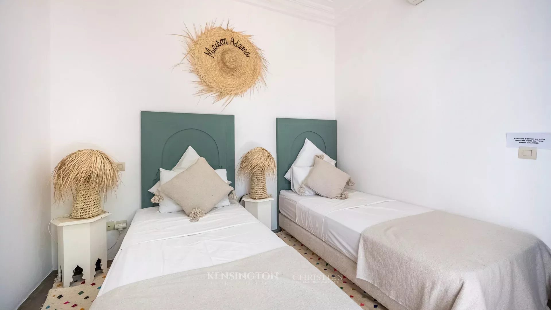 4 Bedroom Villa/Townhouse's Image 42