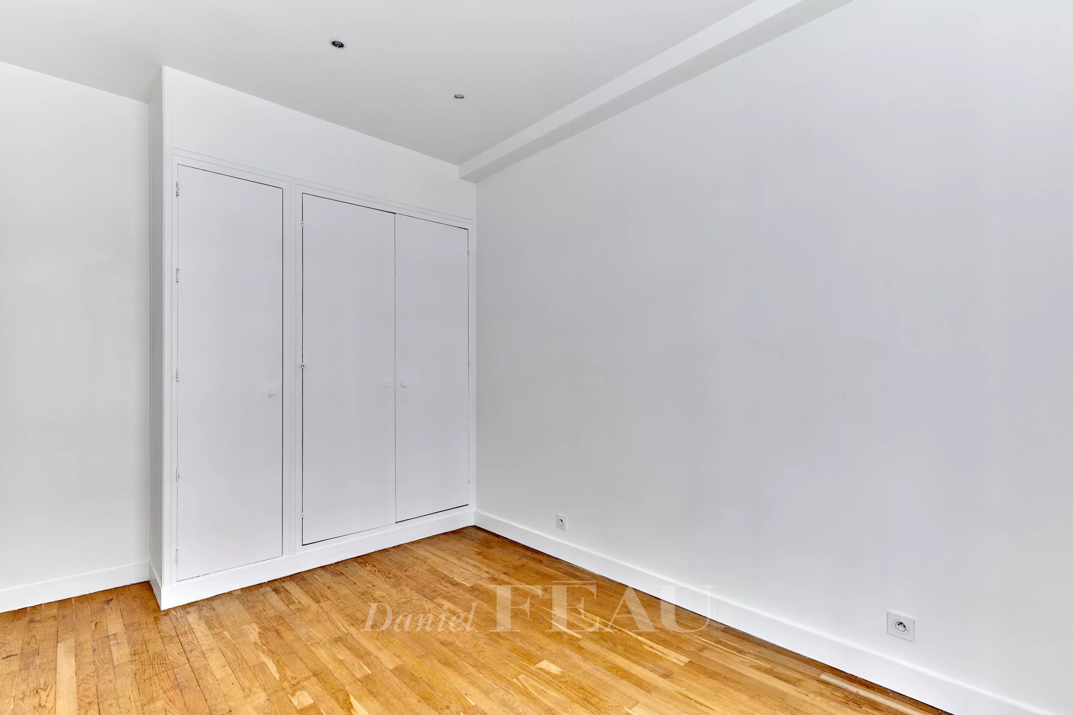 Rental Apartment Paris 16th