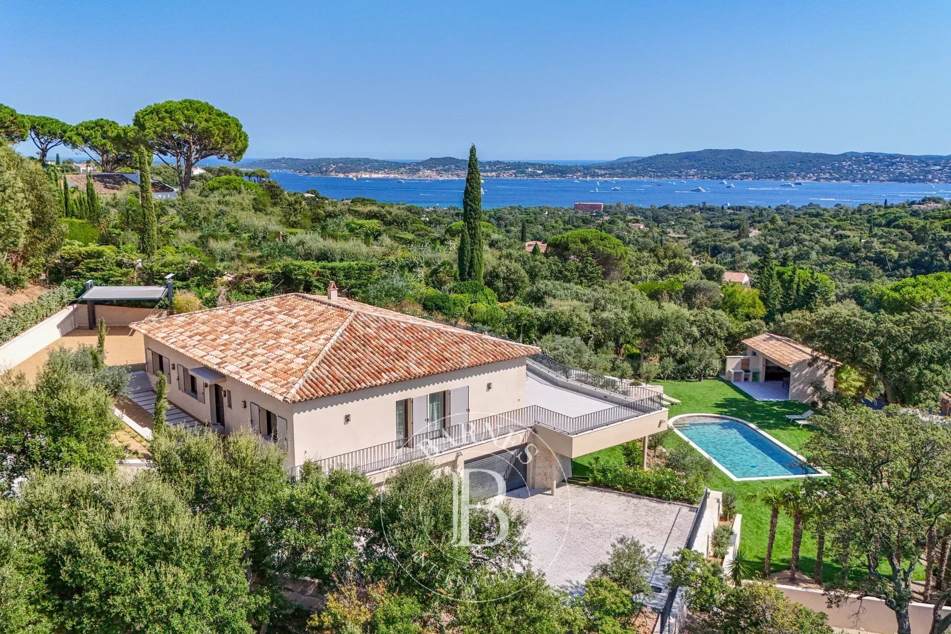 Villa Grimaud  -  ref 86159621 (picture 2)