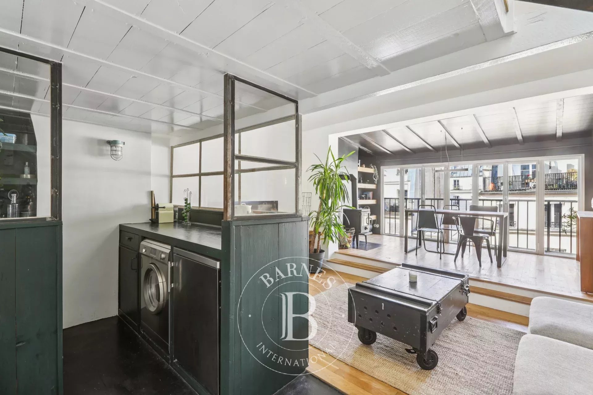 Daire Paris 10ème - picture 5