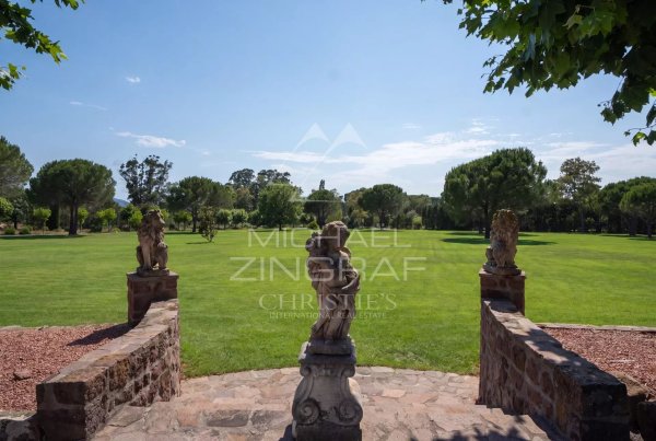 Elegant Character Estate on Over 32 Hectares — photo 3