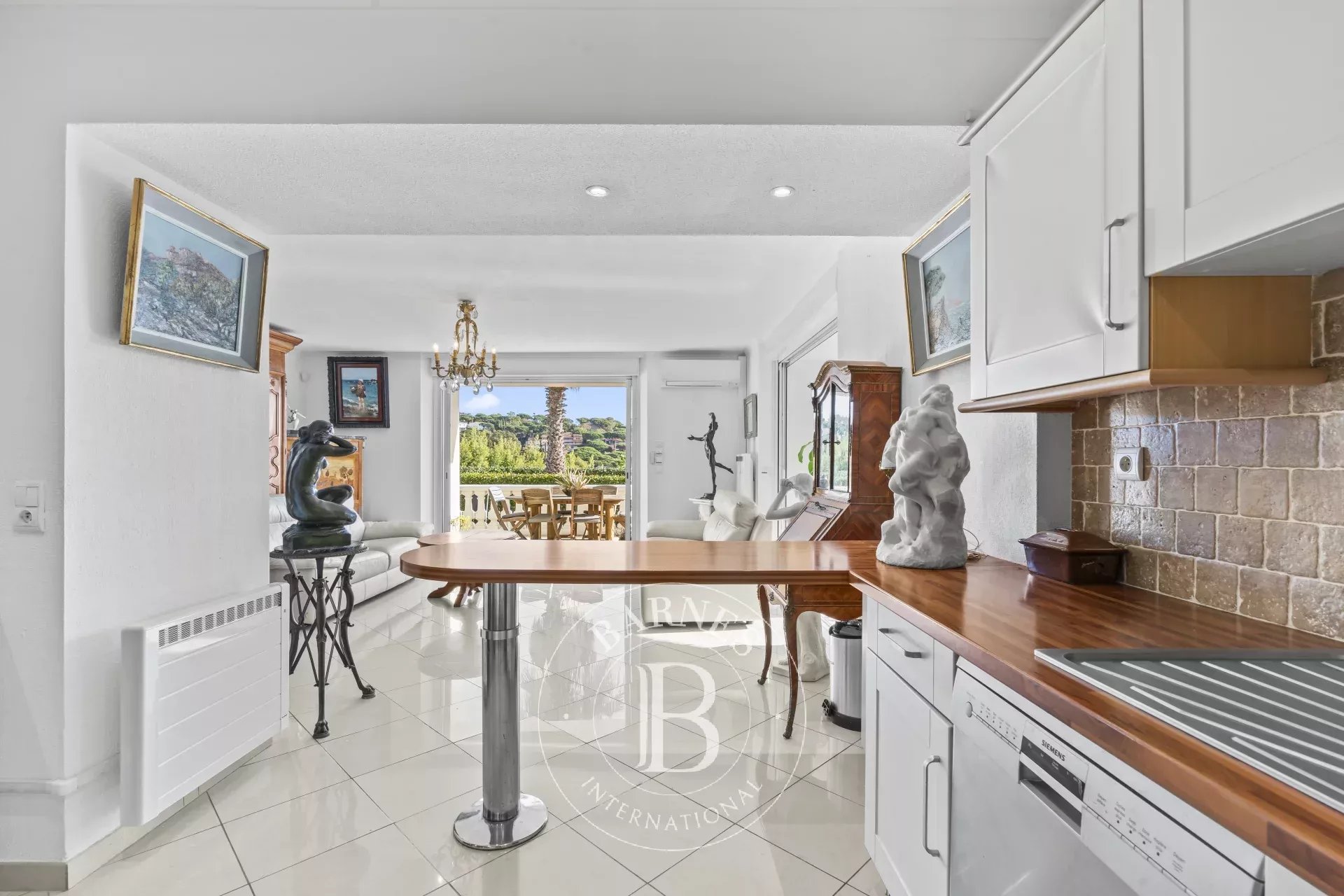 Daire Sainte-Maxime - picture 4