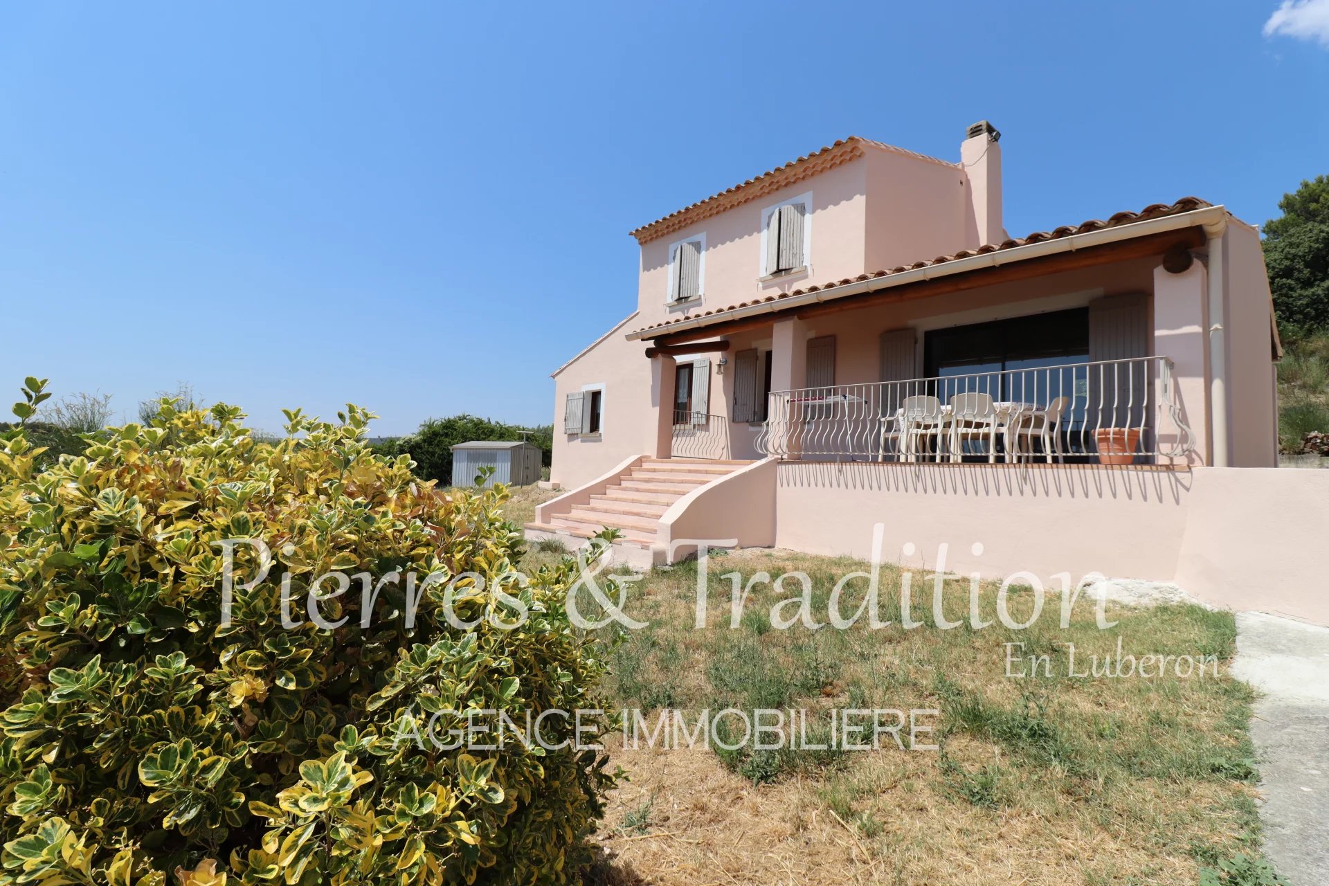 Agence immobilière de Pierres et Tradition en Luberon Apt