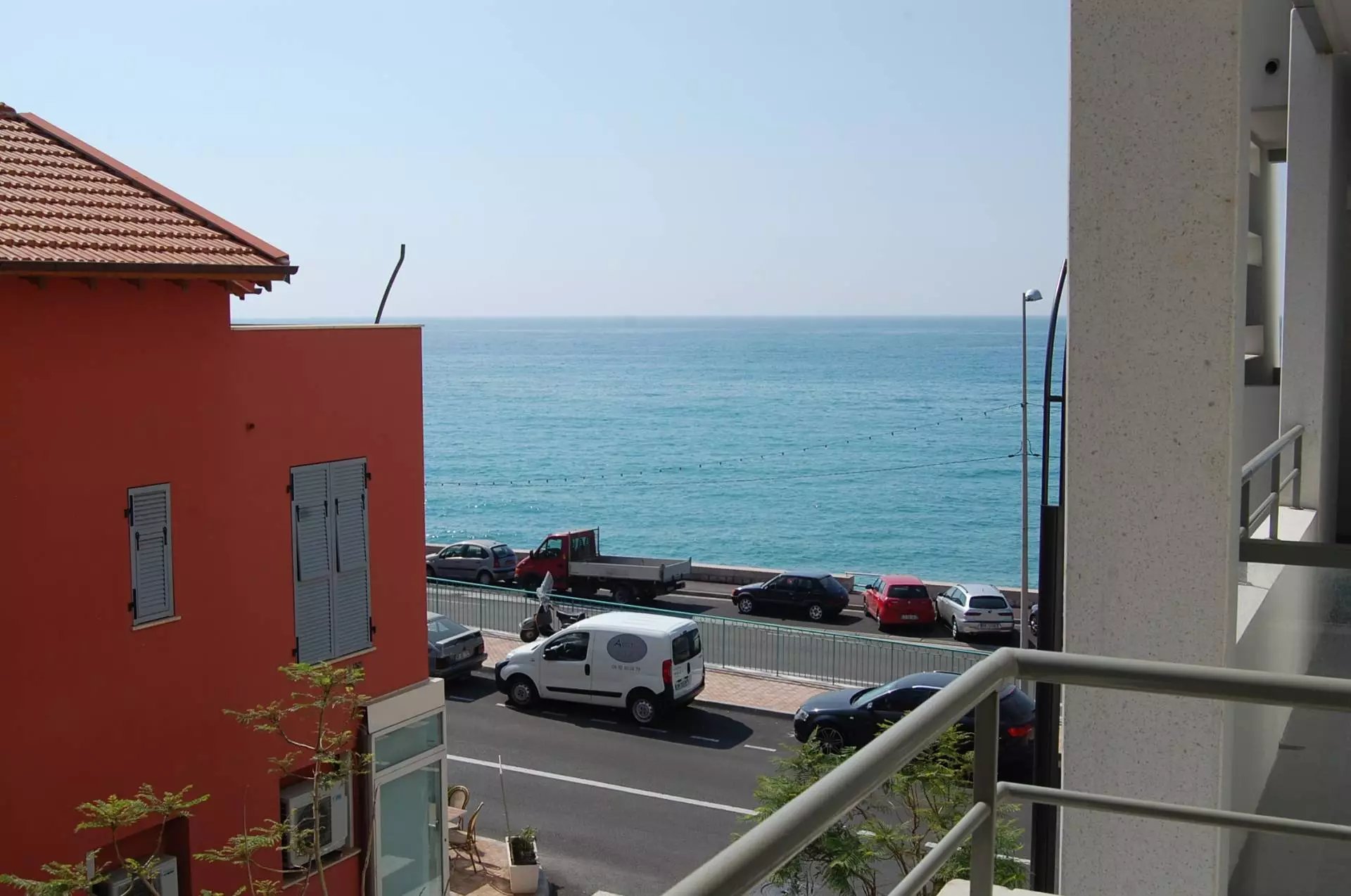 Moderne Wohnung in Garavan mit Meerblick