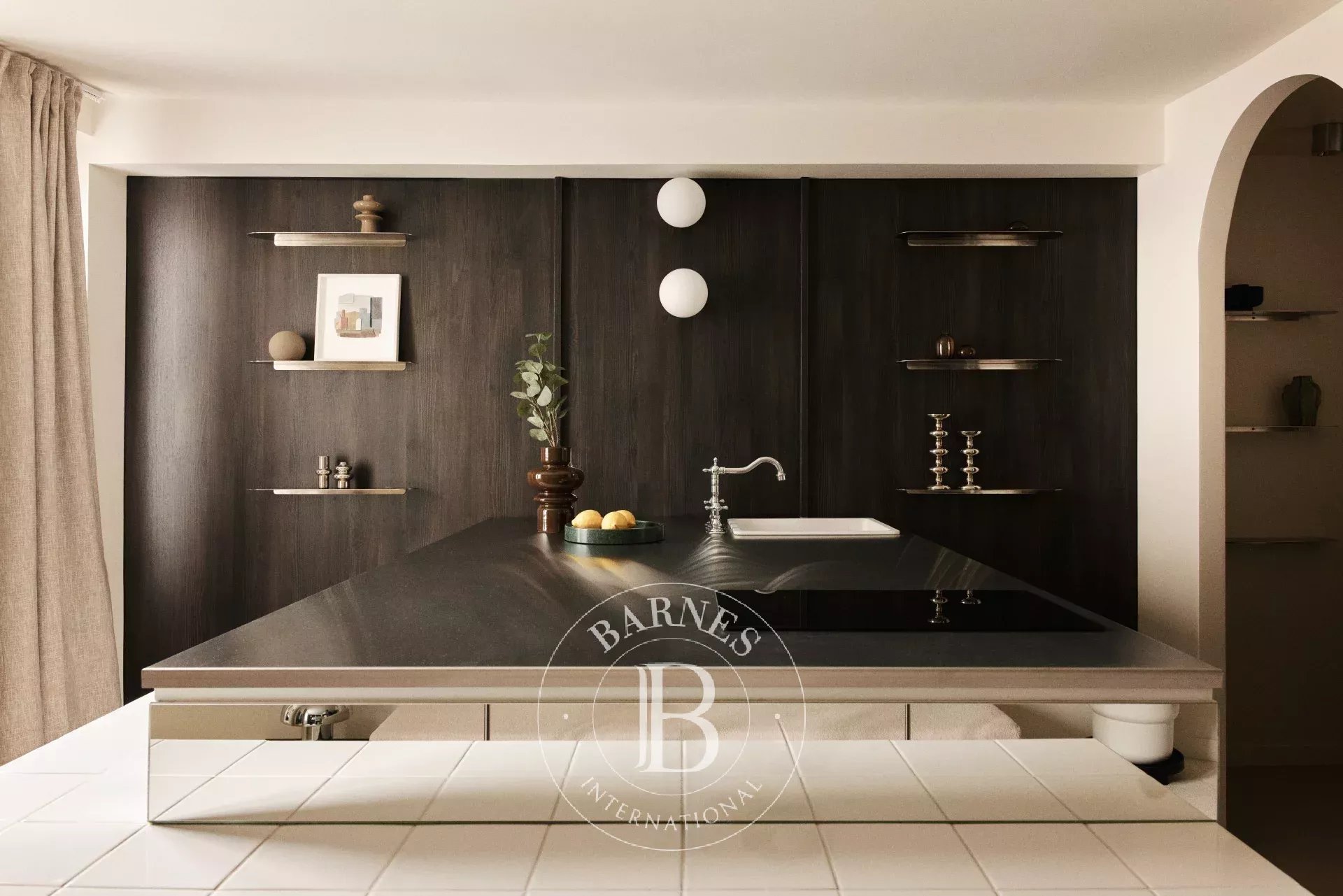 Daire Paris 3ème - picture 5