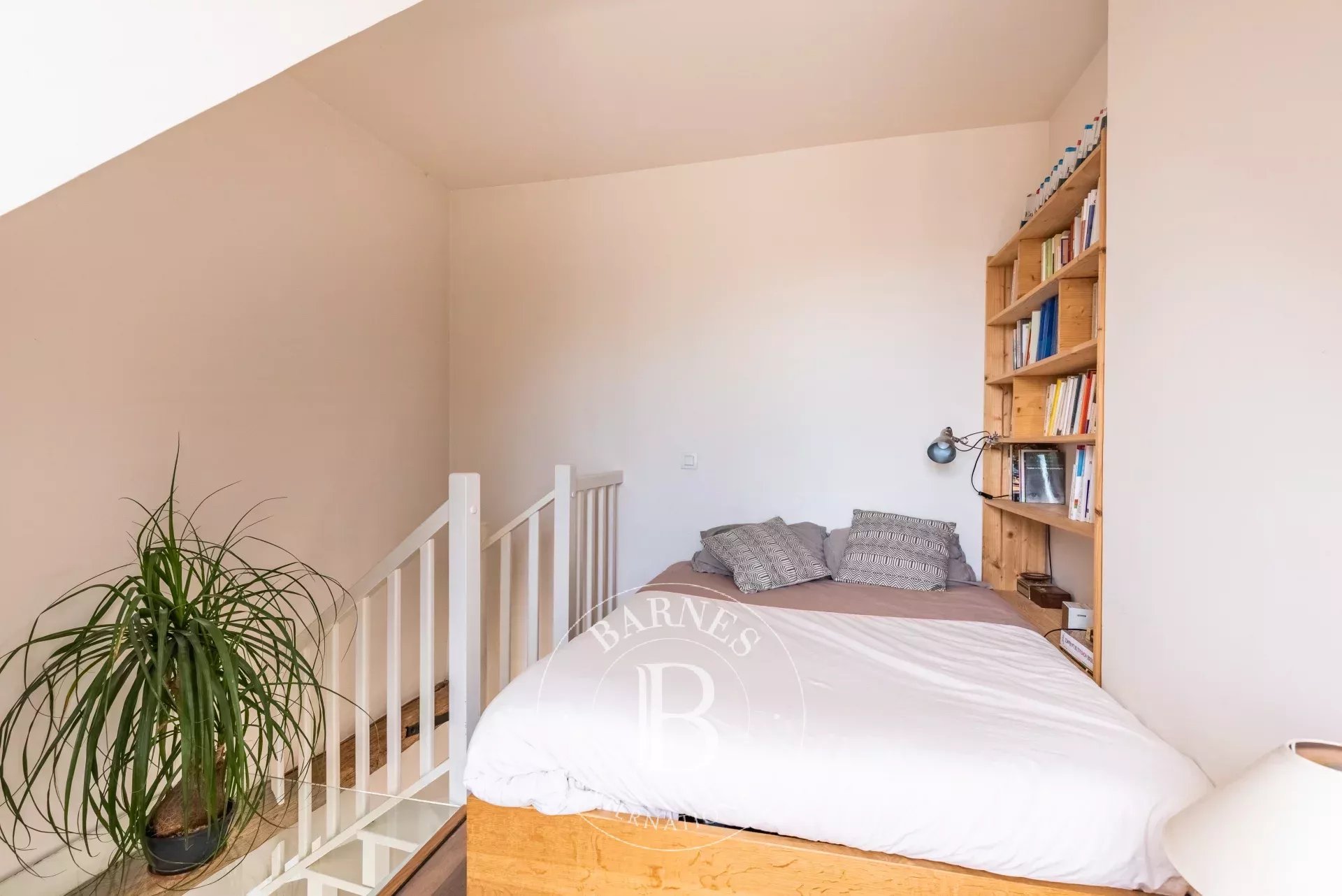 Daire Paris 18ème - picture 17