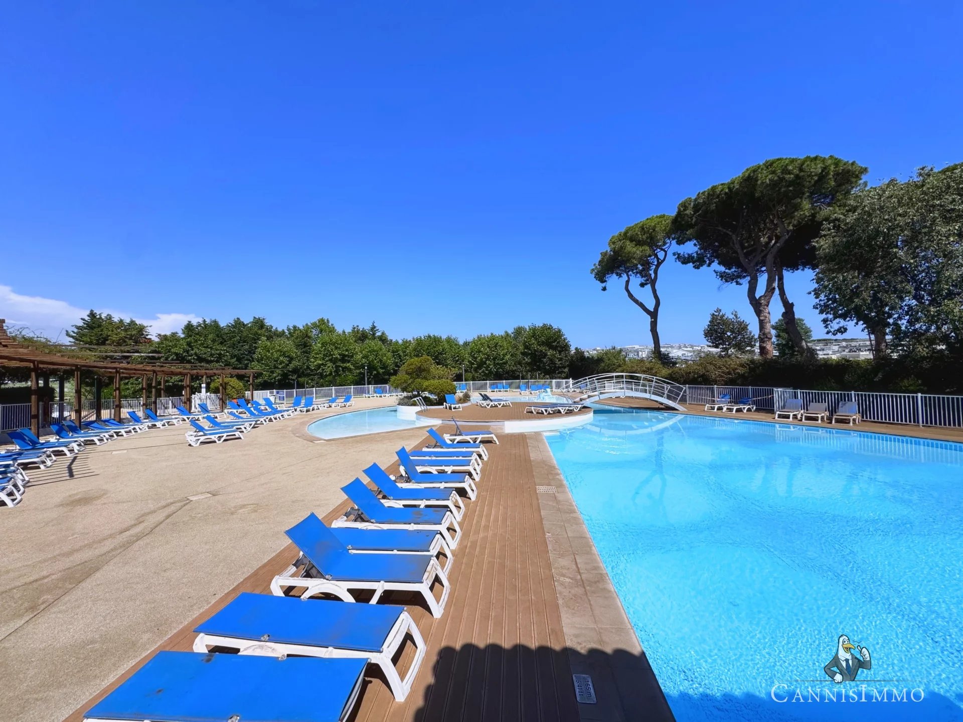MANDELIEU, RIVIERA RESORT, 2 PIÈCES 38 M² AVEC TERRASSE ET PISCINE