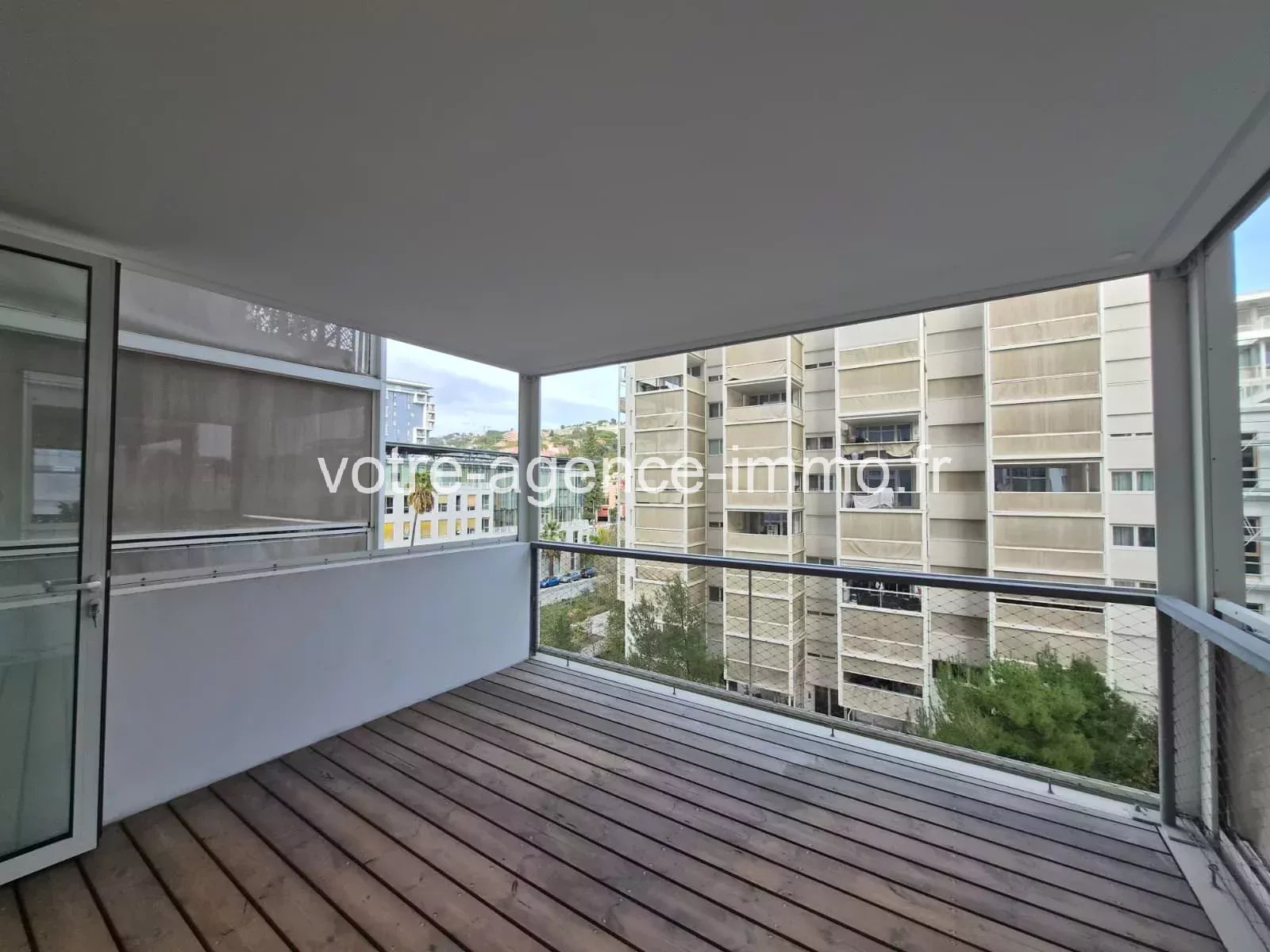 NIce ouest quartier Meridia, beau 2  pièces meublé etudiant