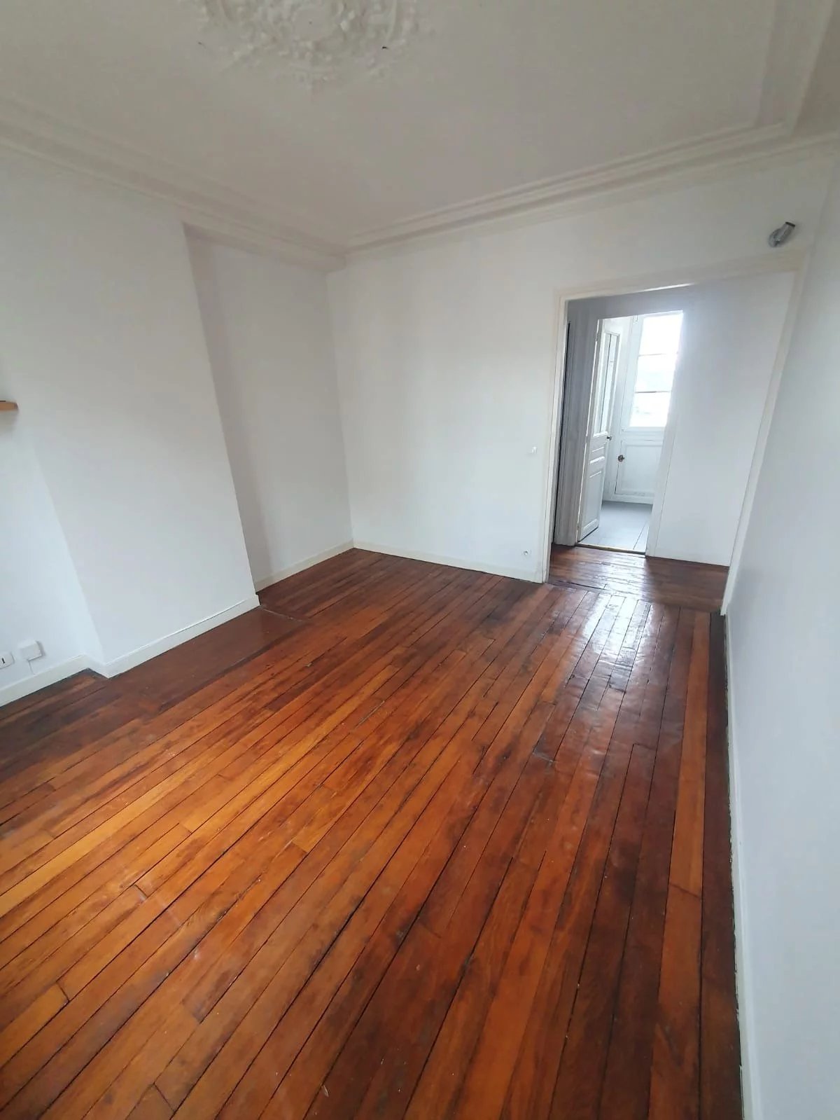 Image d'un 3 pièces de 41.01 m²  rue henri moreau asnieres sur seine à 1095€ à asnières-sur-seine (92600)