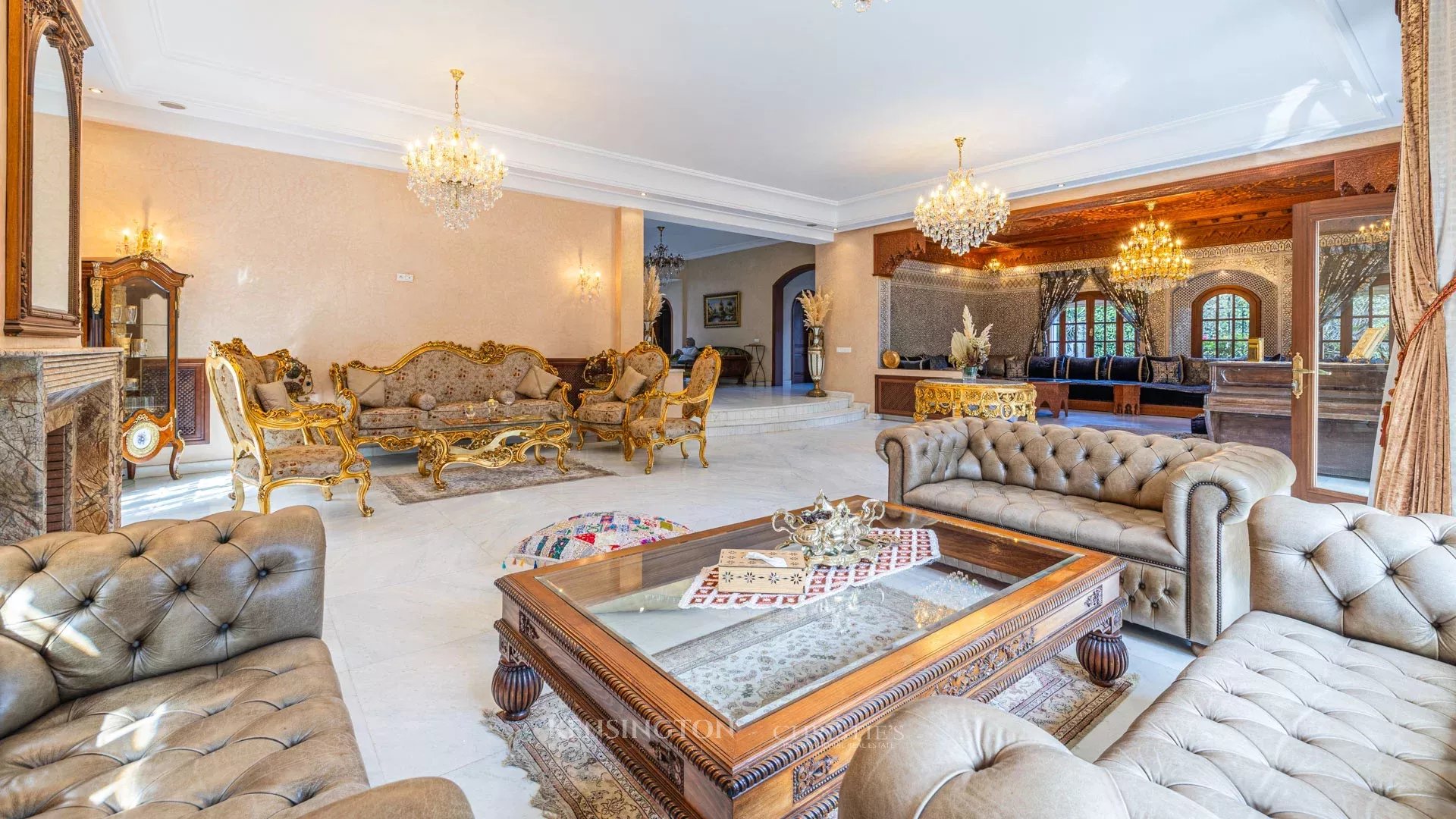 4 Bedroom Villa/Townhouse's Image 5