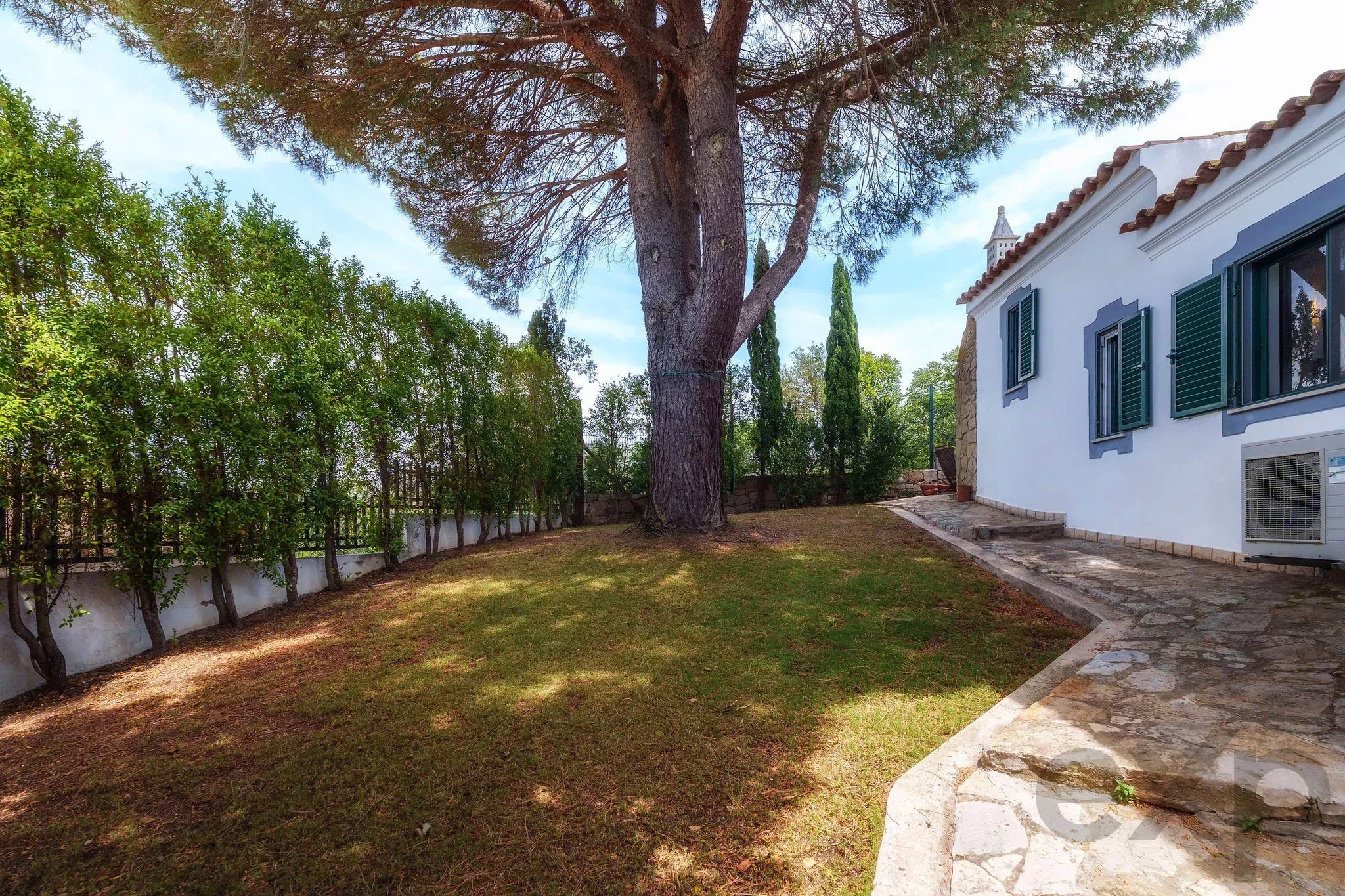 Exceptional hilltop villa with panoramic sea and countryside views 86991734 image 3