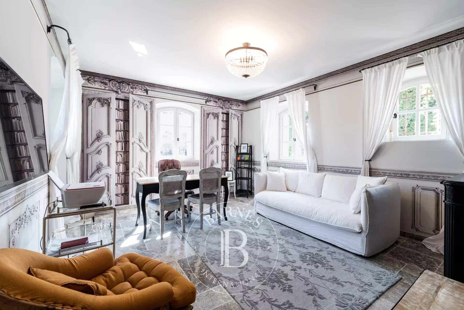 Le Bar-sur-Loup  - Villa  6 Chambres - picture 8