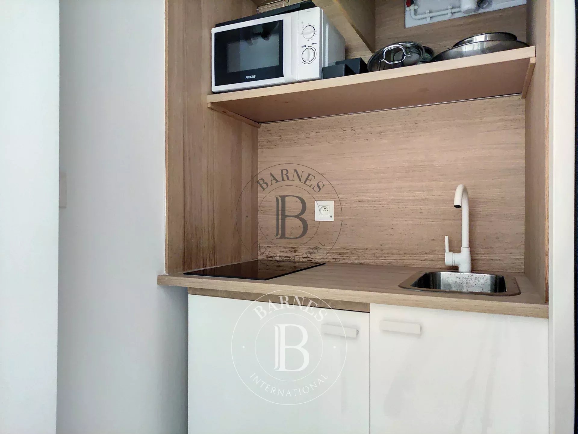 Daire Paris 18ème - picture 4