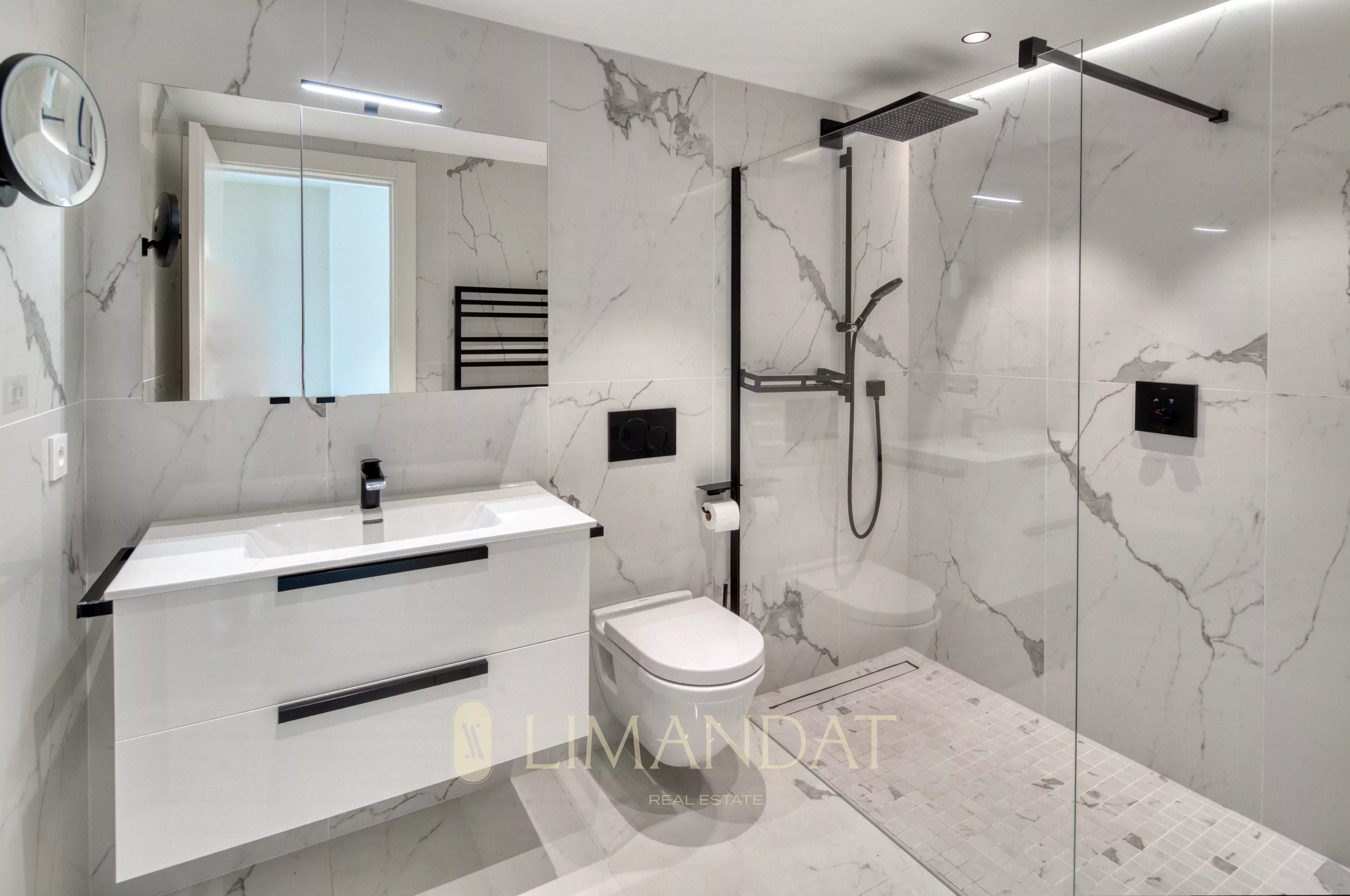Cap Martin – 4 rooms 126 m² – terraces 38 m² – Stunning panoramic sea view Monaco/Italy