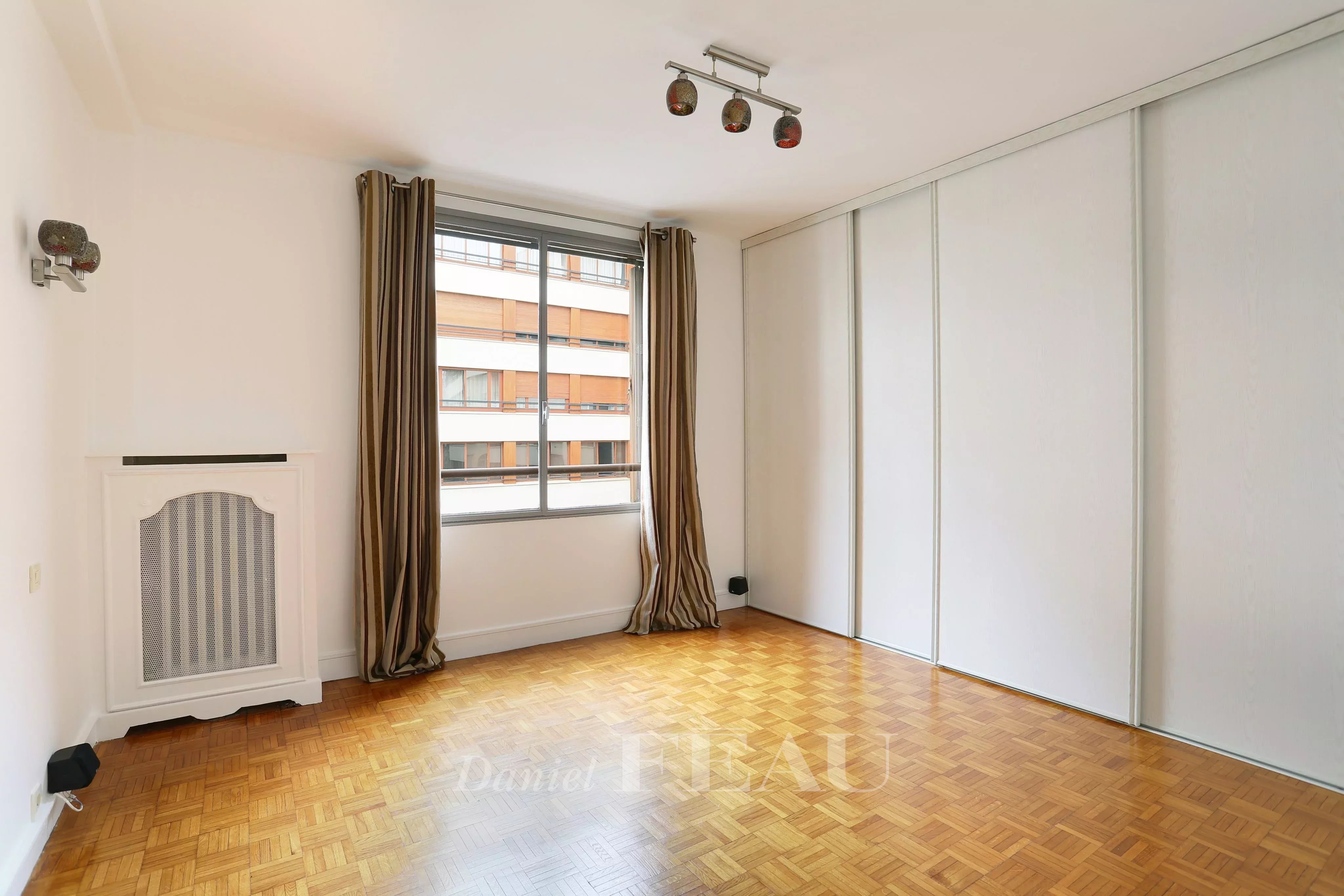 Rental Apartment Paris 17th