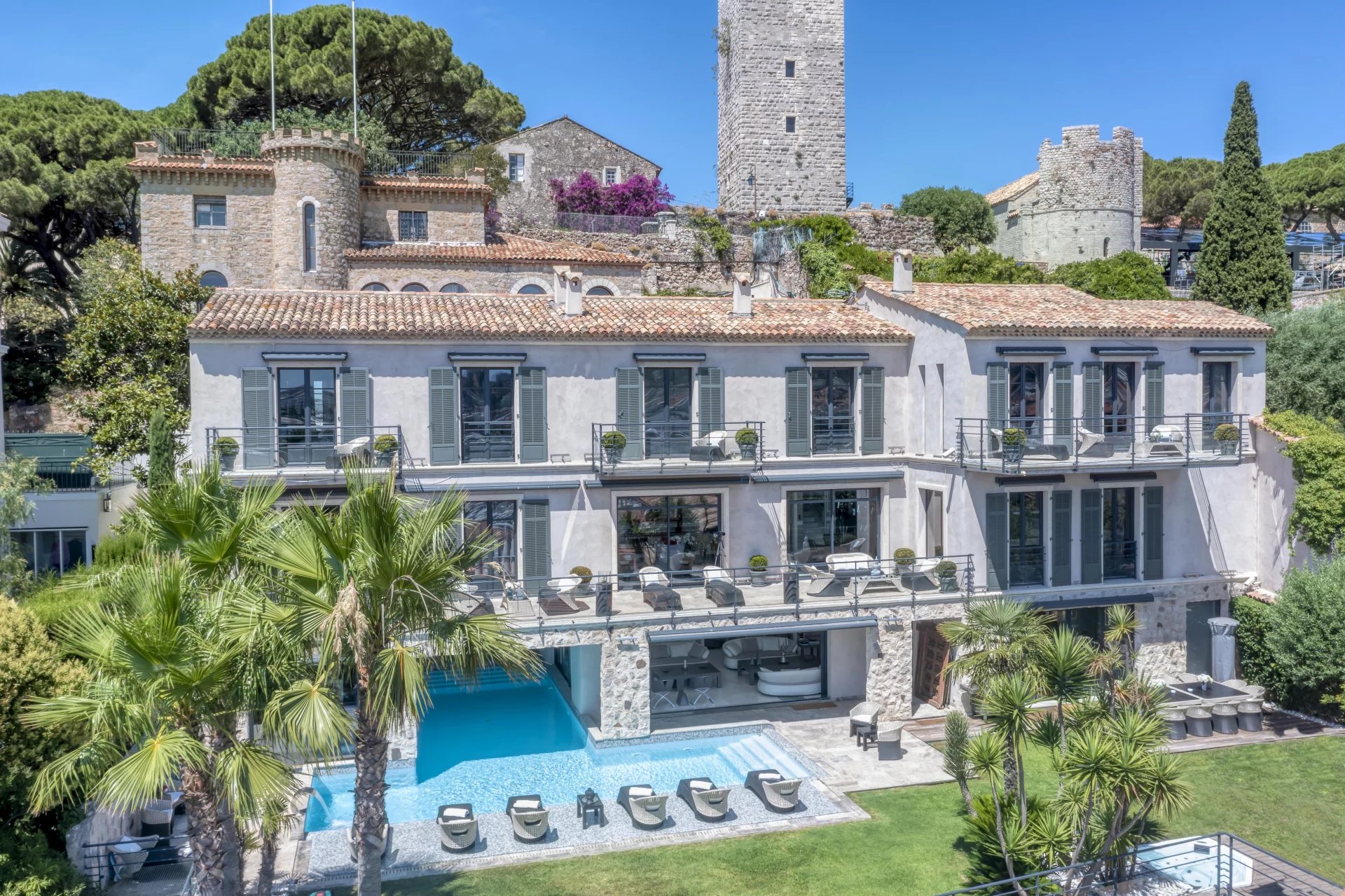 CANNES LE SUQUET - UNIQUE PROPERTY - SEA VIEW