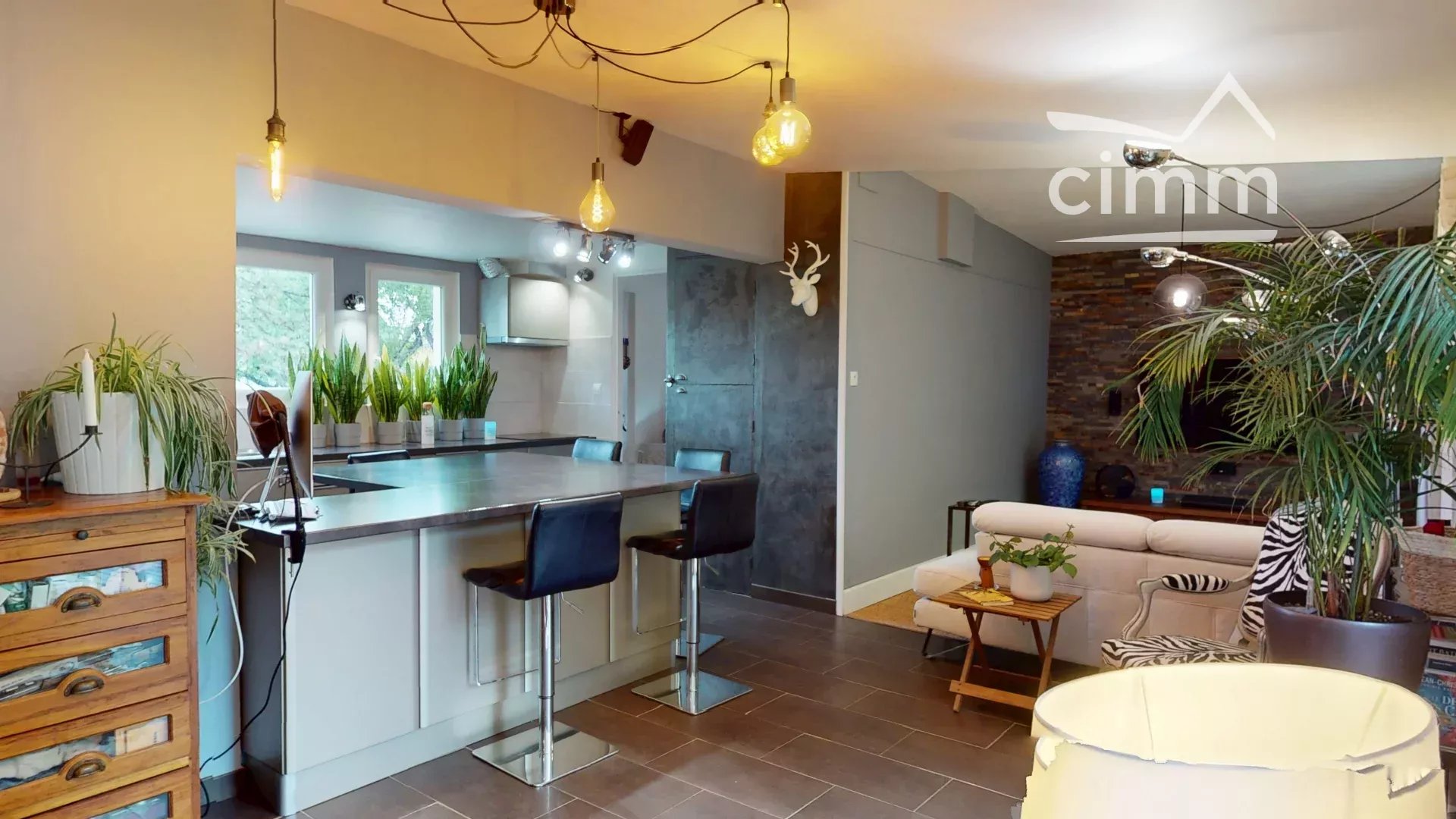 Agence immobilière de 