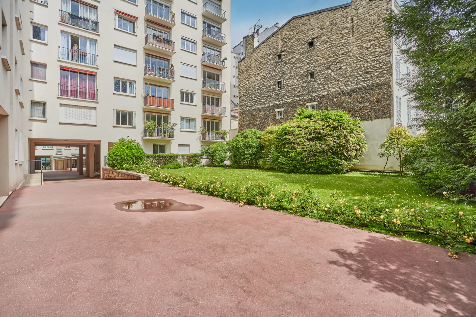 2 Bedroom Apartment/Flat's Image 7