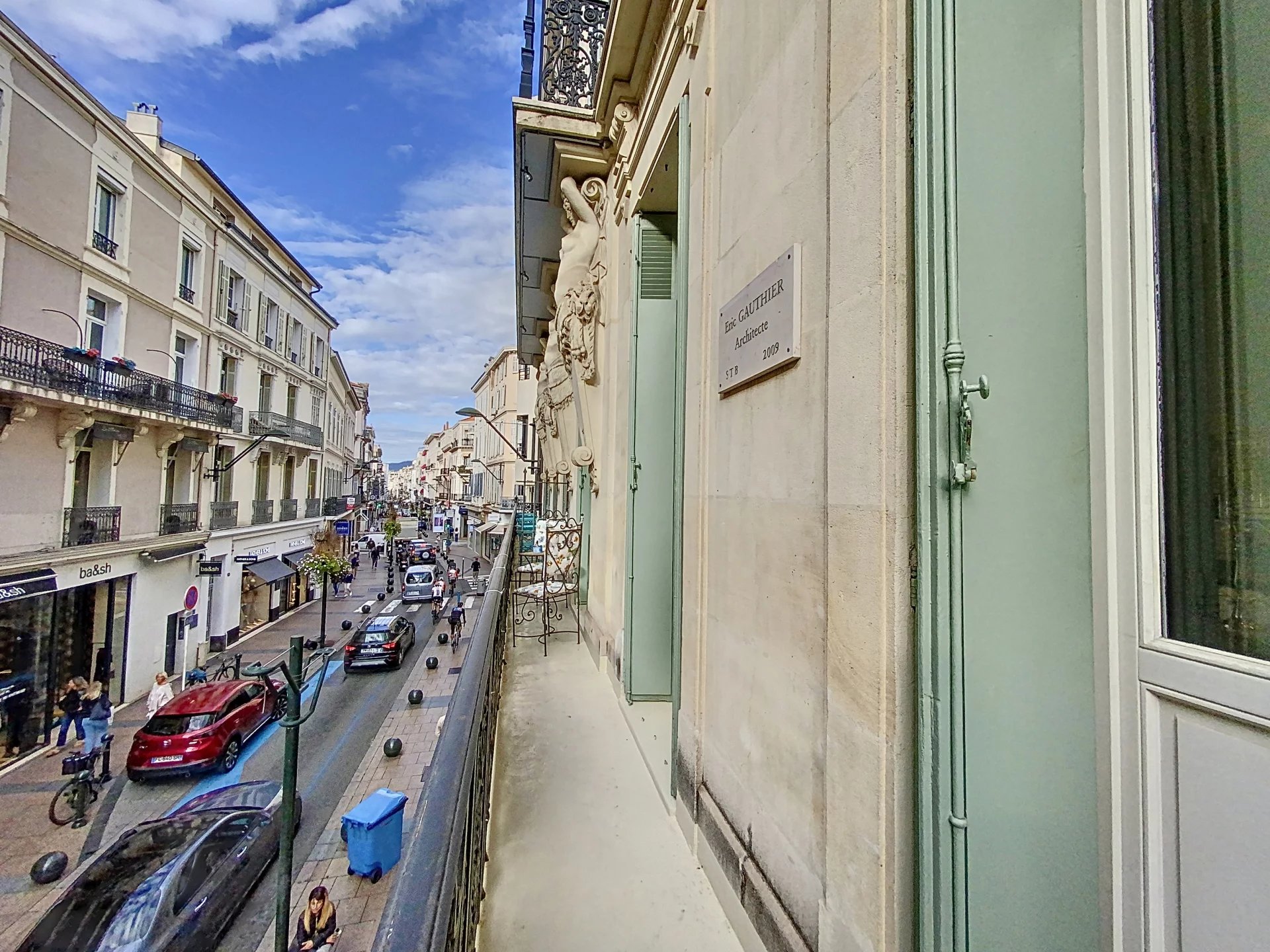 Cannes rue d'Antibes · Residence "Le Cid"