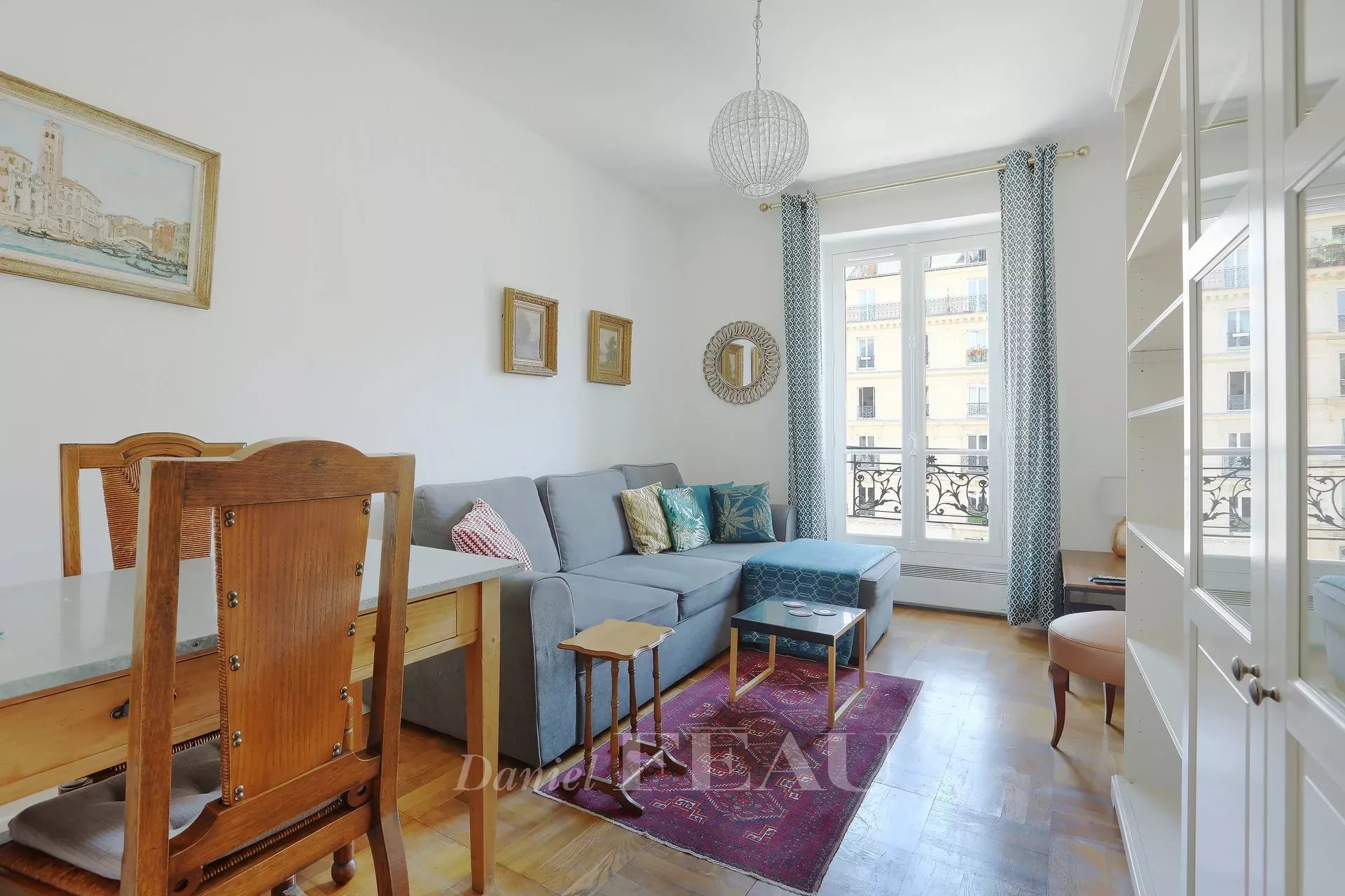 Living-room Wooden floor