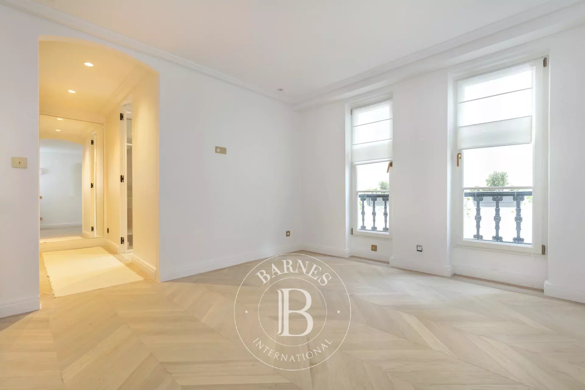 Daire Paris 7ème - picture 14