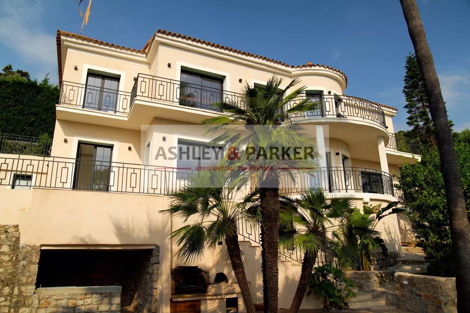 Villa 4 CAMERE