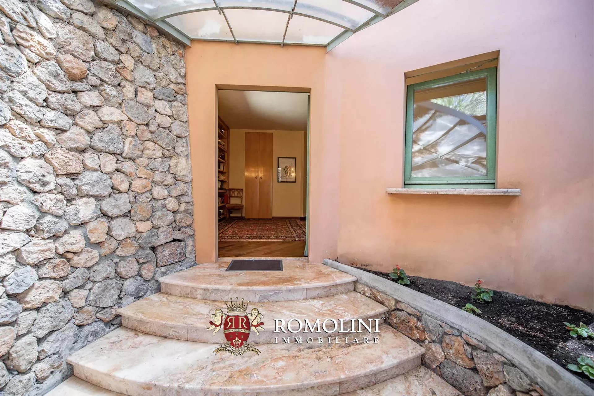 4 Bedroom Villa/Townhouse's Image 39