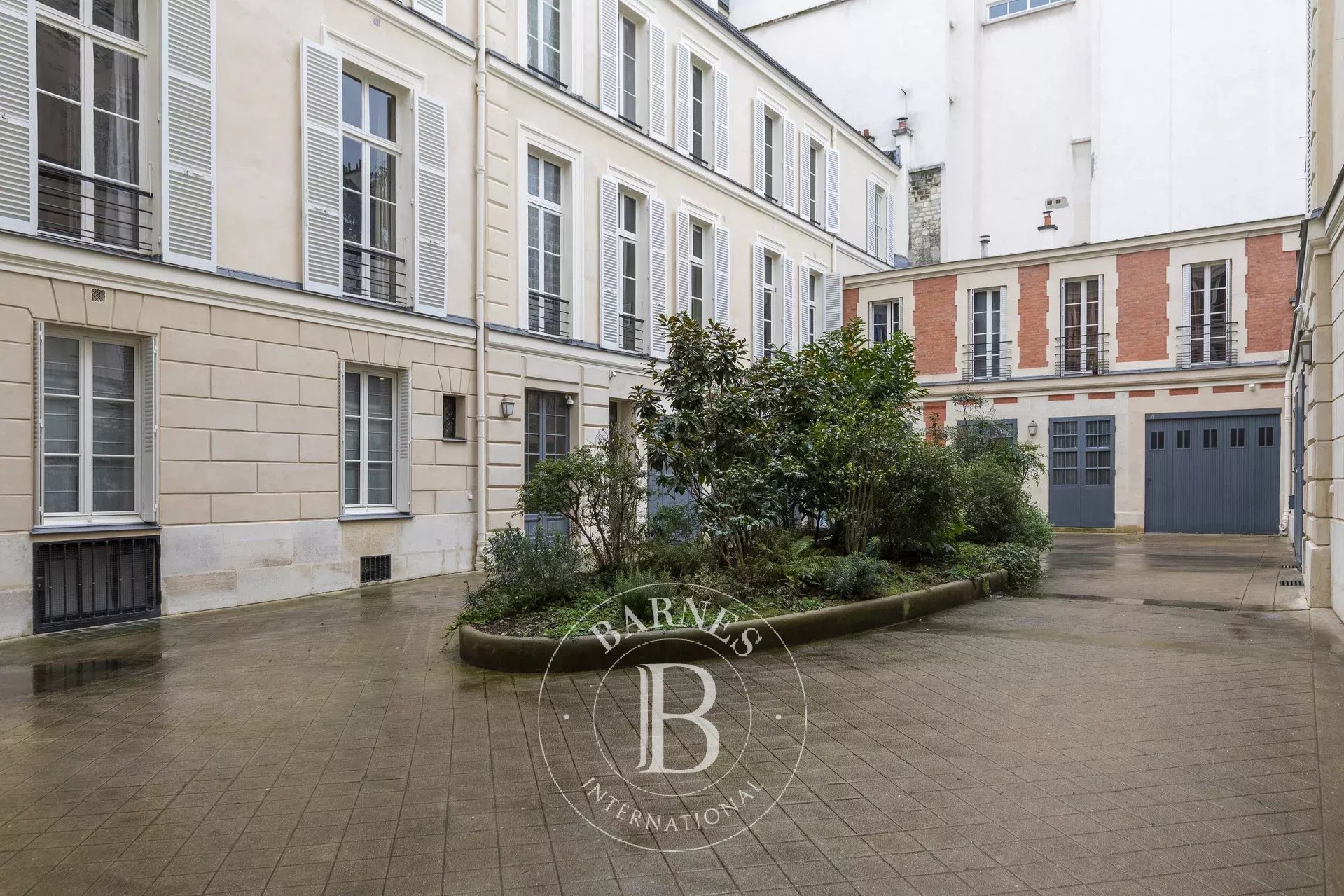 Daire Paris 7ème - picture 12