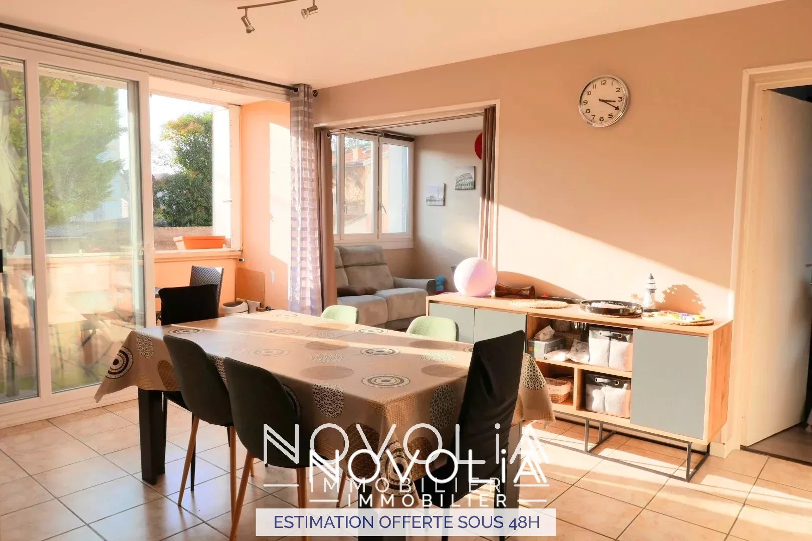 Achat Appartement Surface de 78.1 m/ Total carrez : 78.1 m, 4 pices, Sainte-Foy-ls-Lyon (69110)