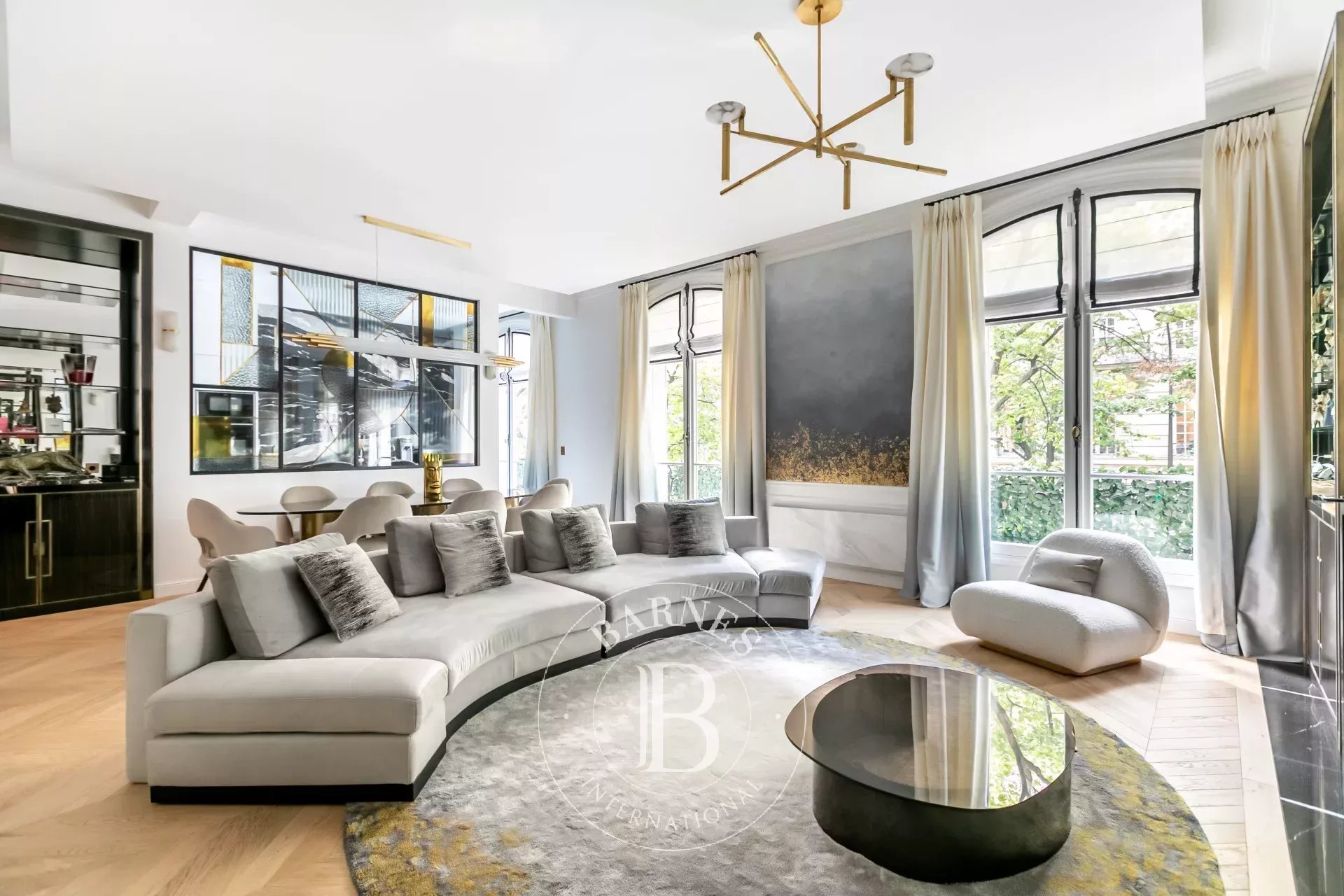 Paris 16 - Malakoff - 2 or 3-bedroom apartment