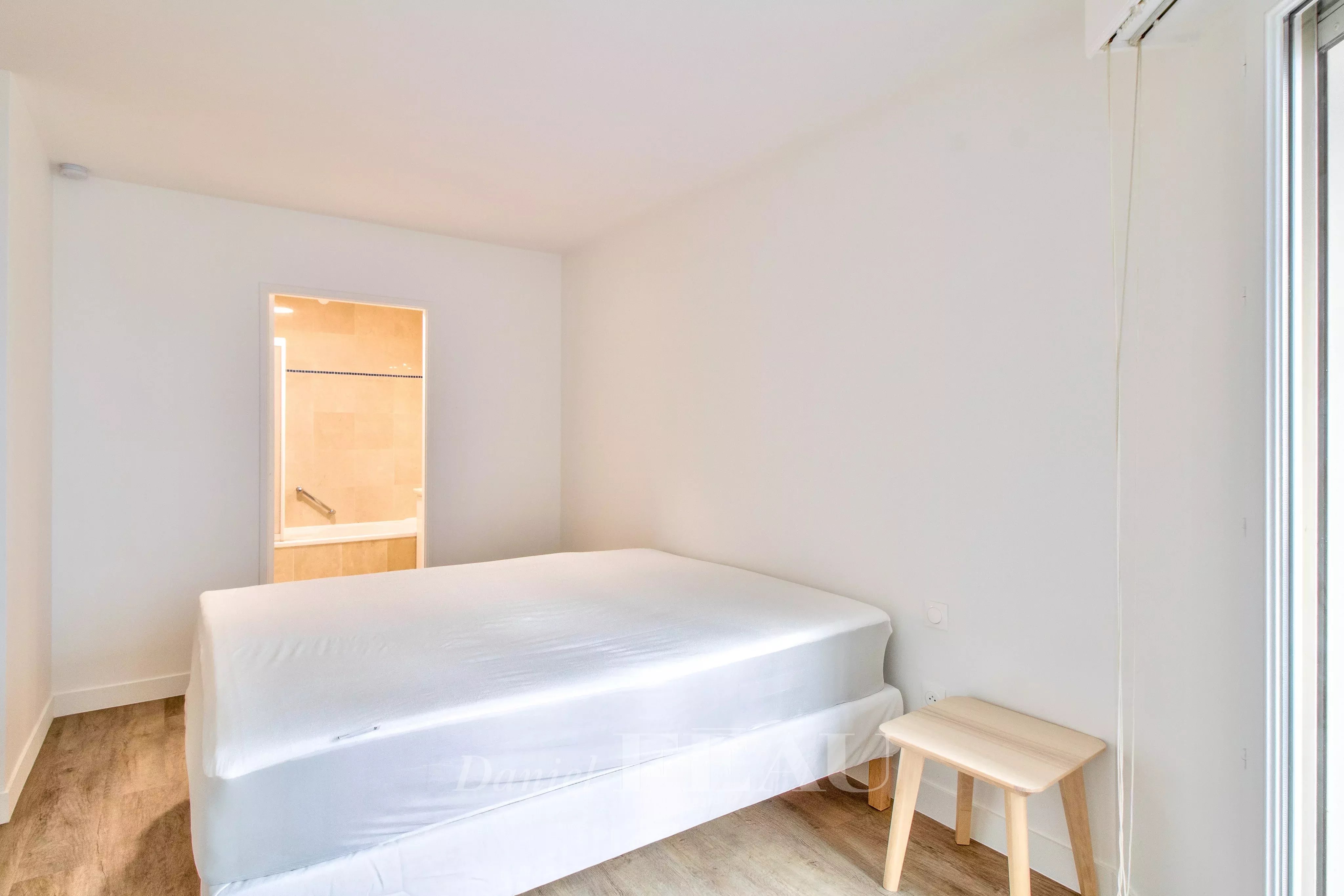 Rental Apartment Paris 17th