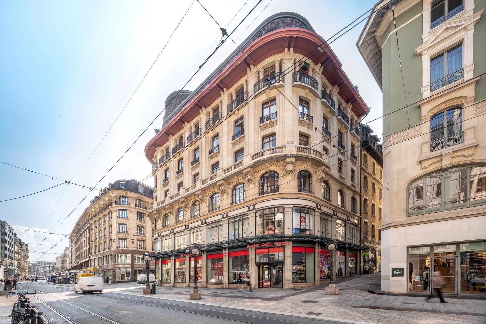 Bureaux modernes au cœur de la ville – votre nouvel espace de travail vous attend !