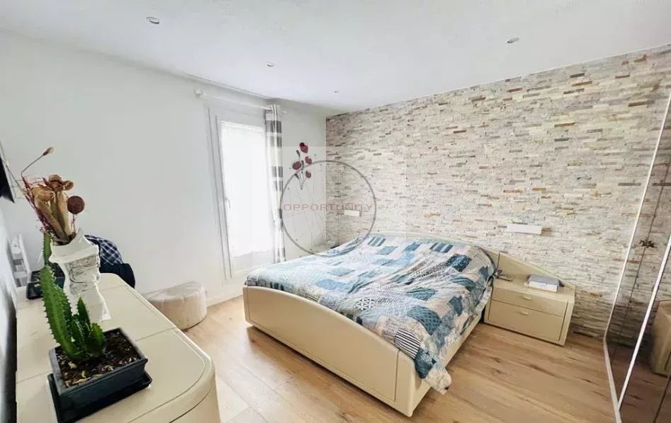 maison 105 m² Combs-la-Ville — photo 4