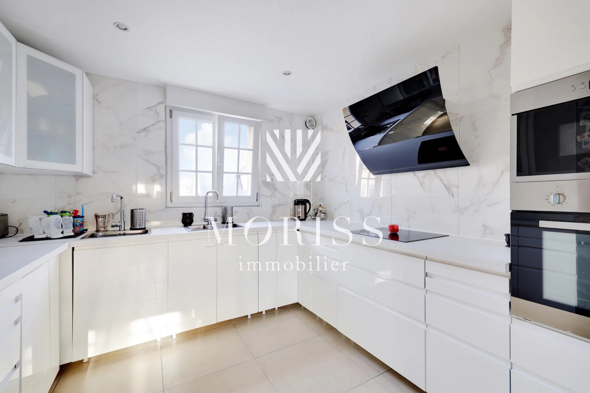 APPARTEMENT - 3 pièces 79m2 - Terrasse Romainville - Image Array