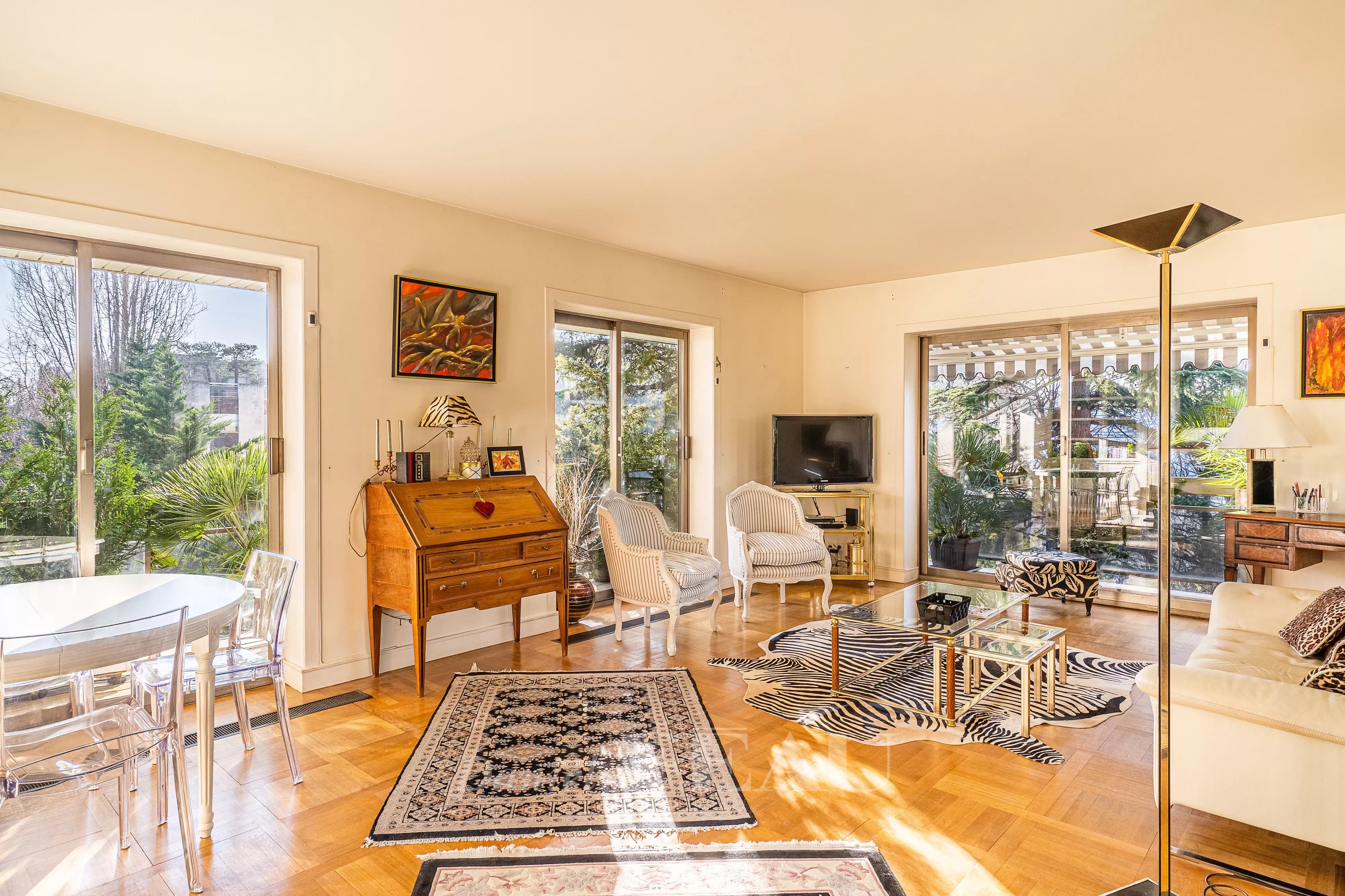Sale Apartment Neuilly-sur-Seine