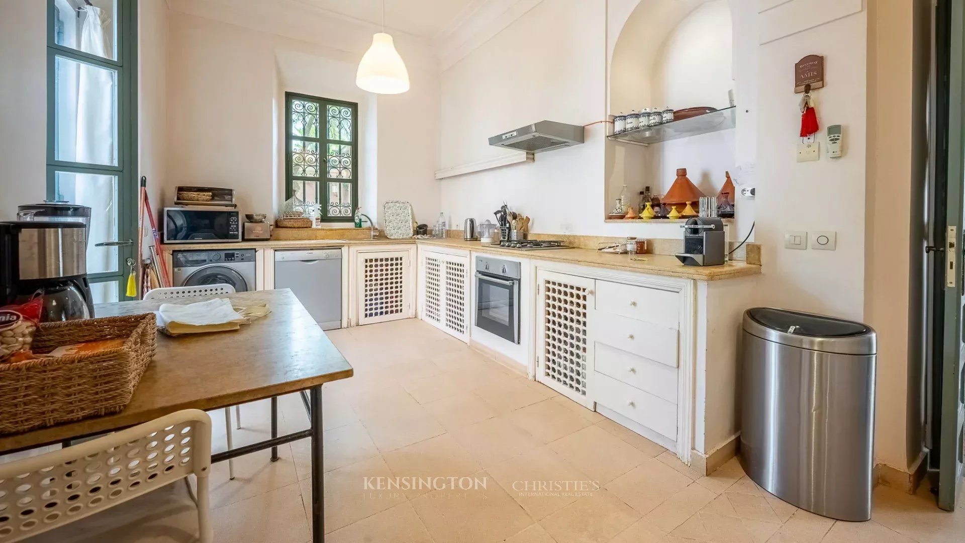 4 Bedroom Villa/Townhouse's Image 35